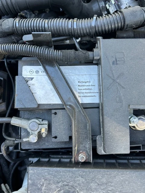 Opel Astra Sport Tourer LPG, снимка 12 - Автомобили и джипове - 55890075