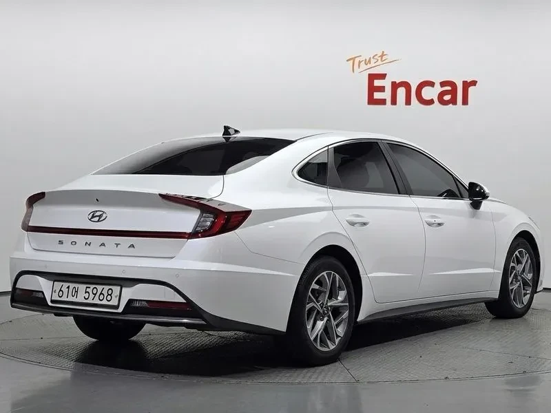 Hyundai Sonata 2.0 - САМО 30% АВАНС, снимка 2 - Автомобили и джипове - 55998024