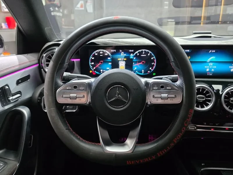 Mercedes-Benz CLA 250 4MATIC - САМО 30% АВАНС, снимка 12 - Автомобили и джипове - 56021470