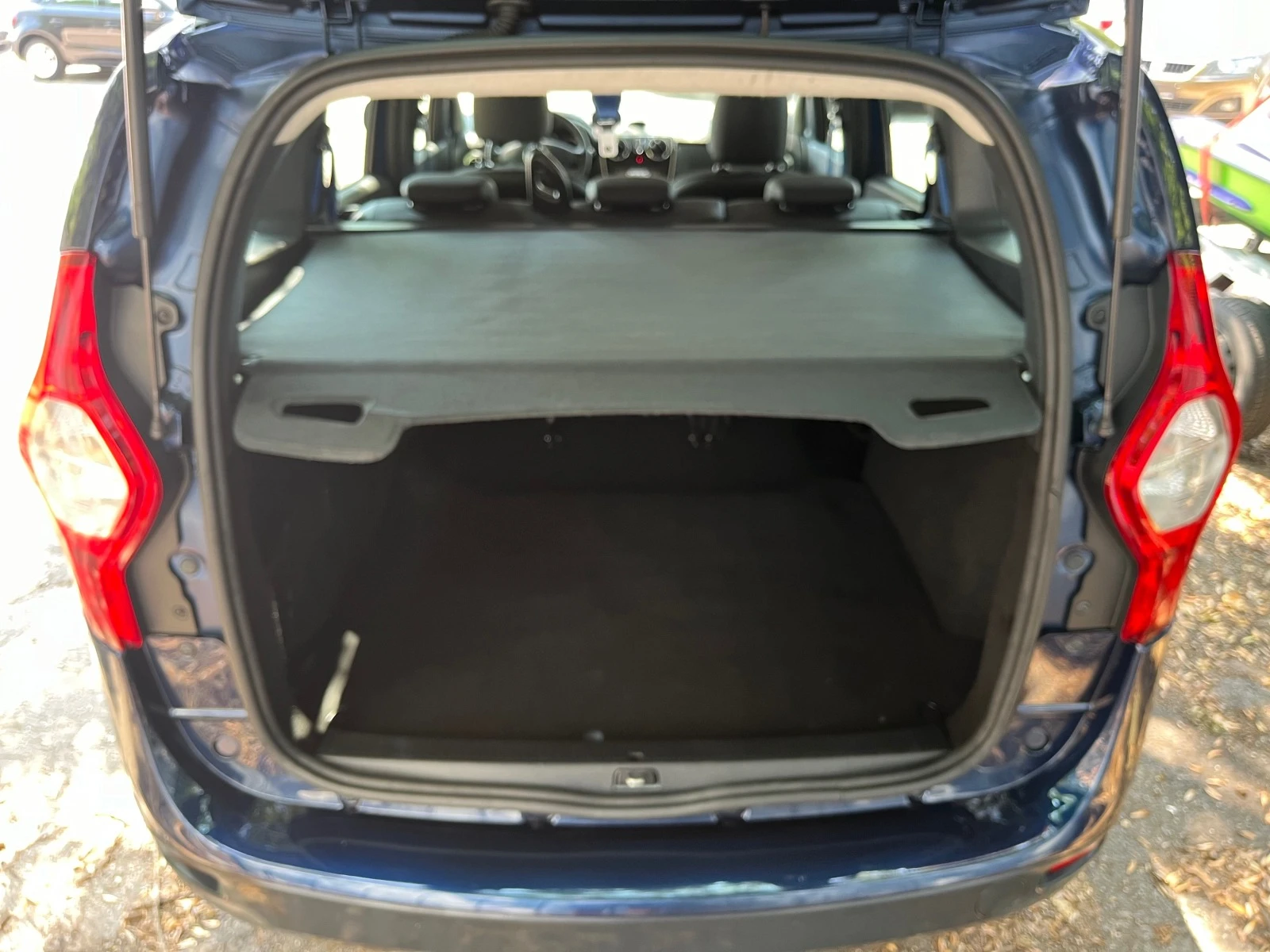 Dacia Lodgy 1.2 Turbo 115 , NAVI , Euro VI | Mobile.bg   15