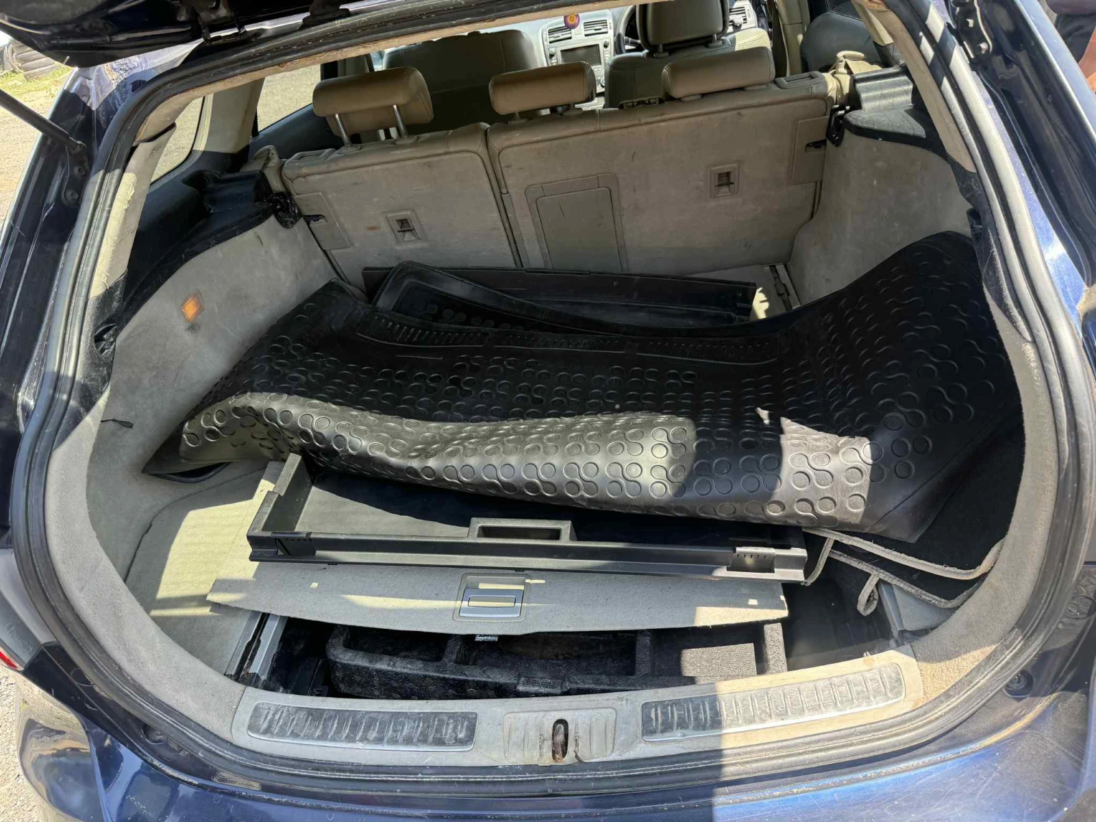 Toyota Avensis 2. 0 D-4D 126kс - изображение 9