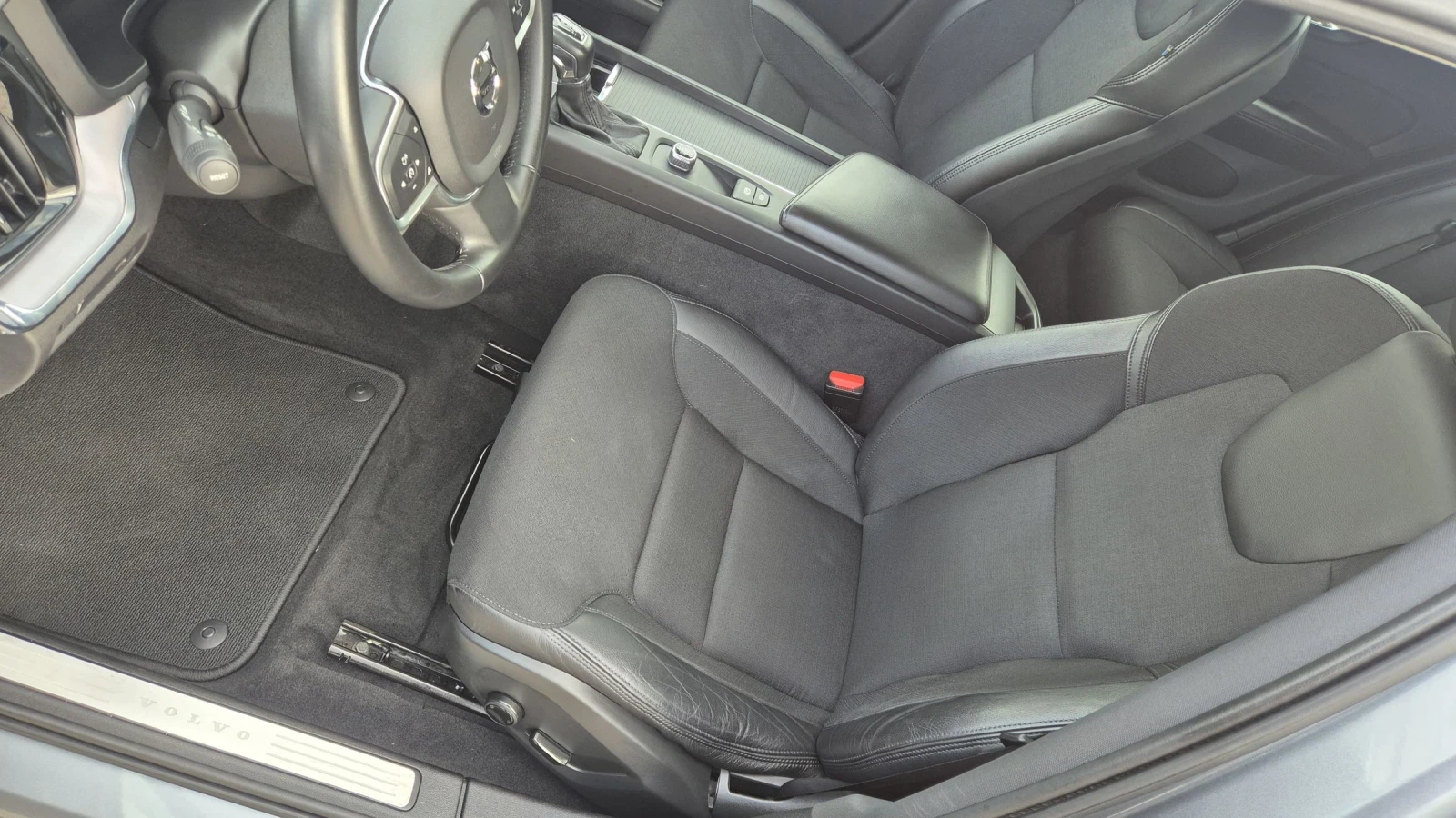 Volvo V60 2.0 R-DESIGN 128.100%    | Mobile.bg   11