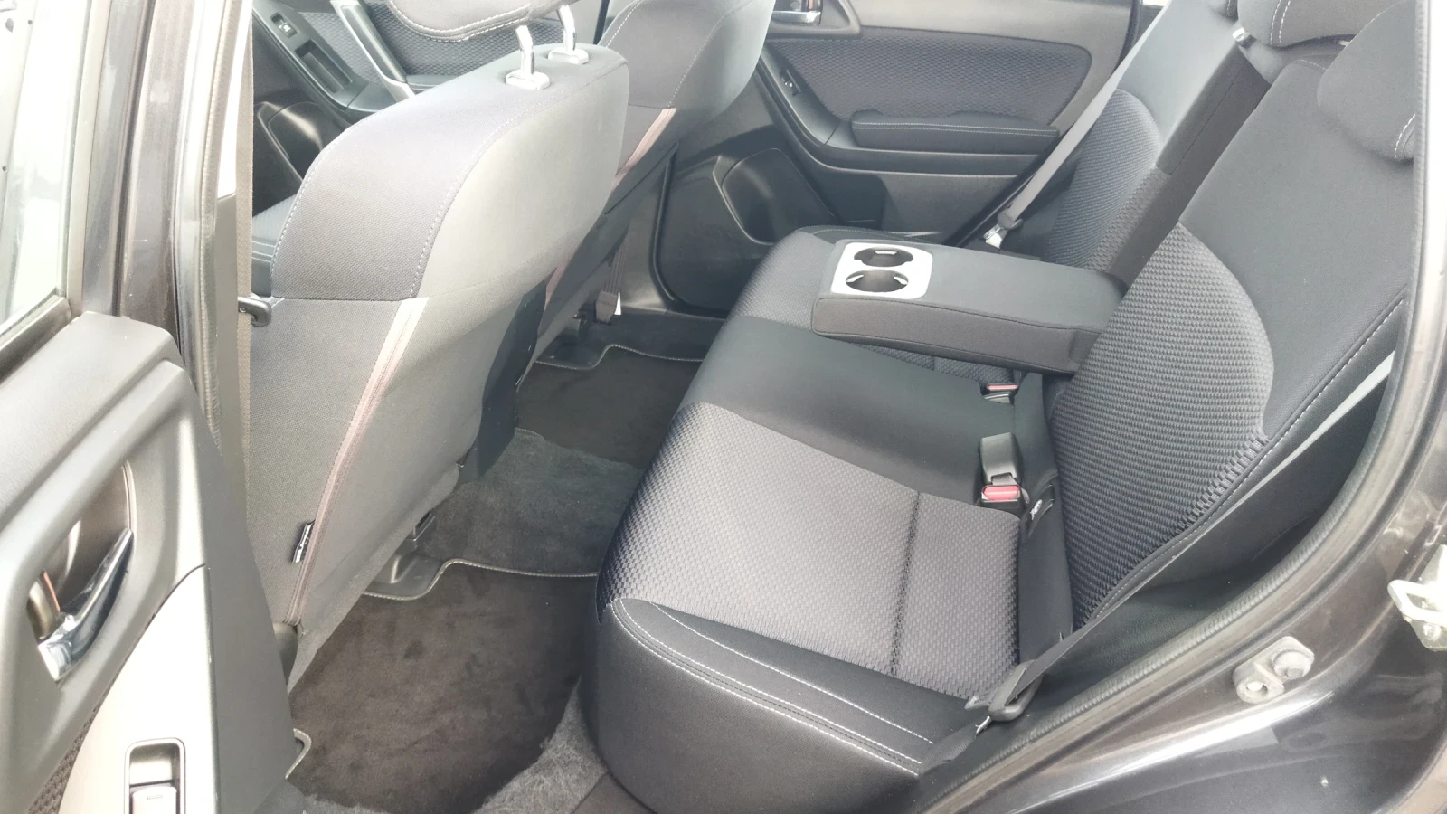 Subaru Forester 2.0i facelift  | Mobile.bg   12