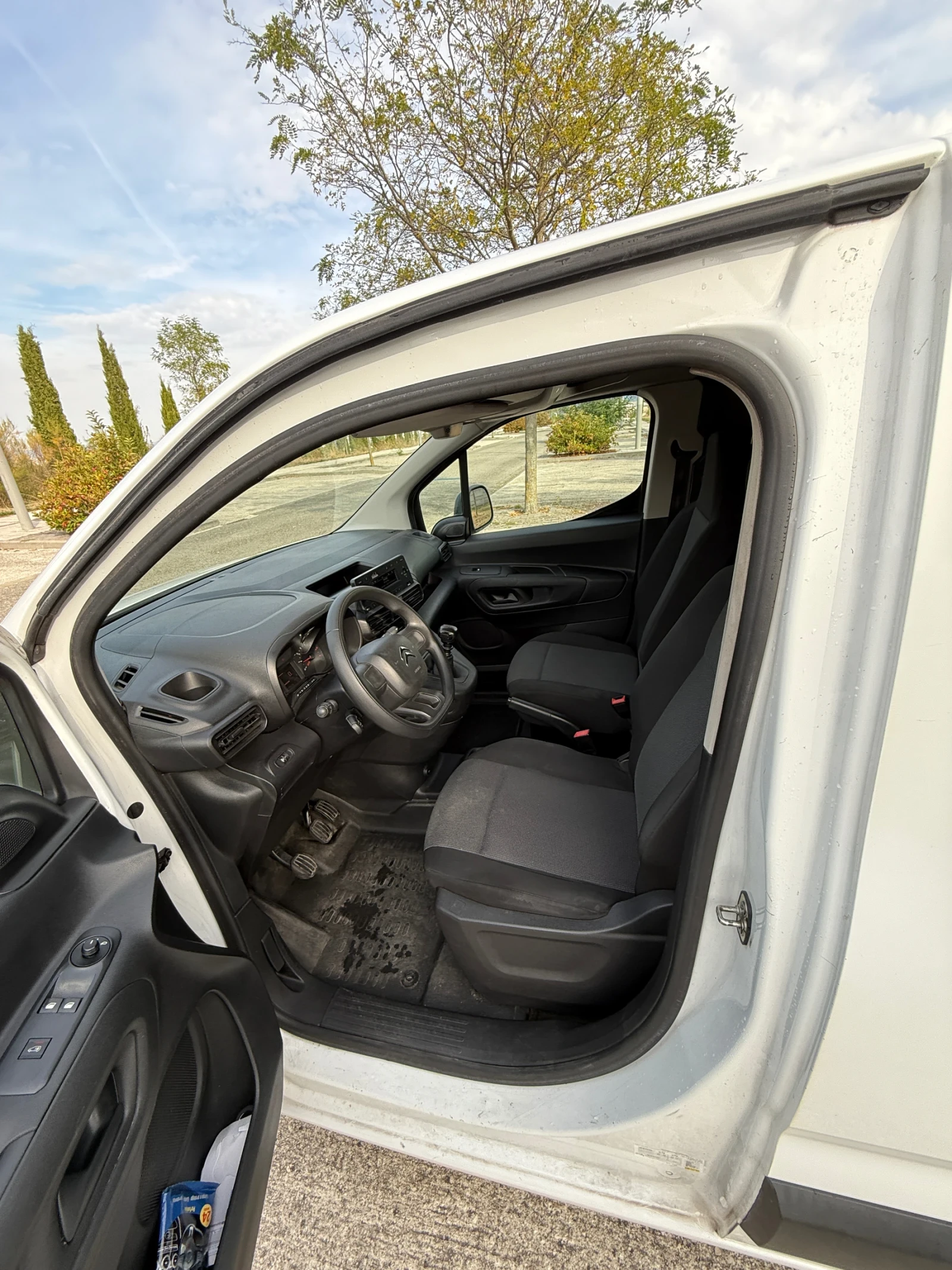 Citroen Berlingo, снимка 7 - Автомобили и джипове - 52532628