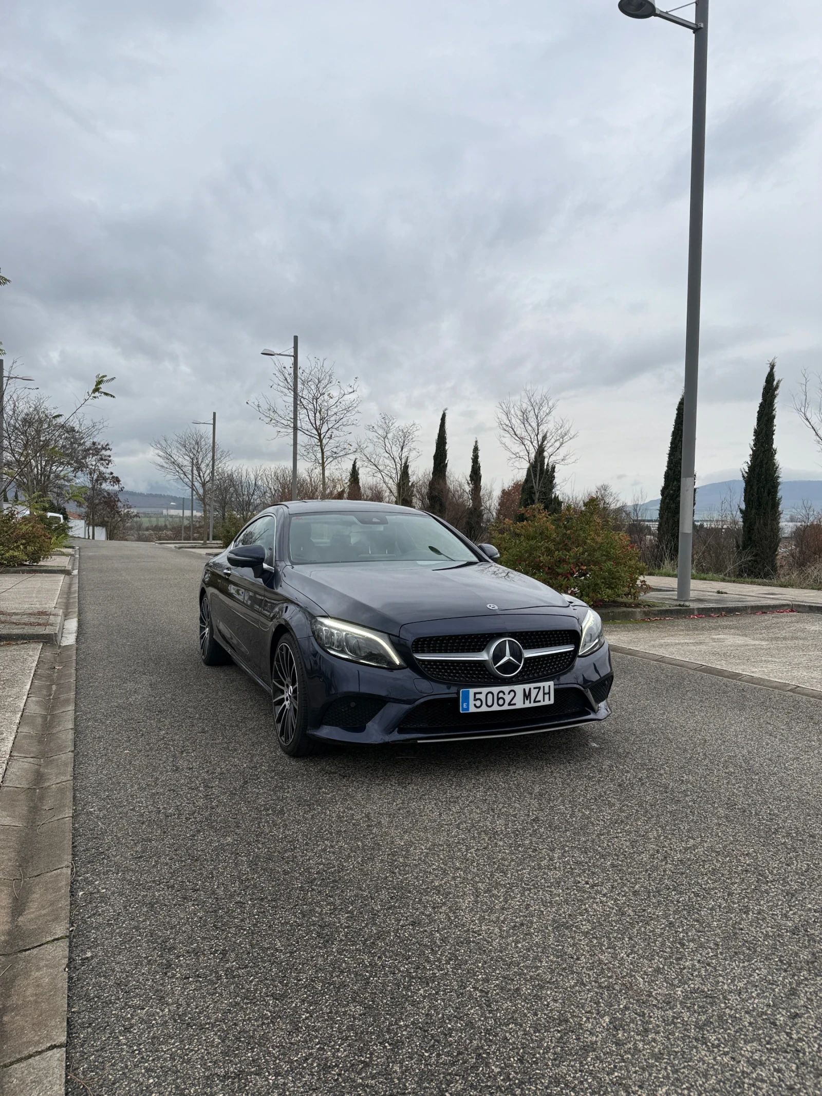 Mercedes-Benz C 200  - изображение 2