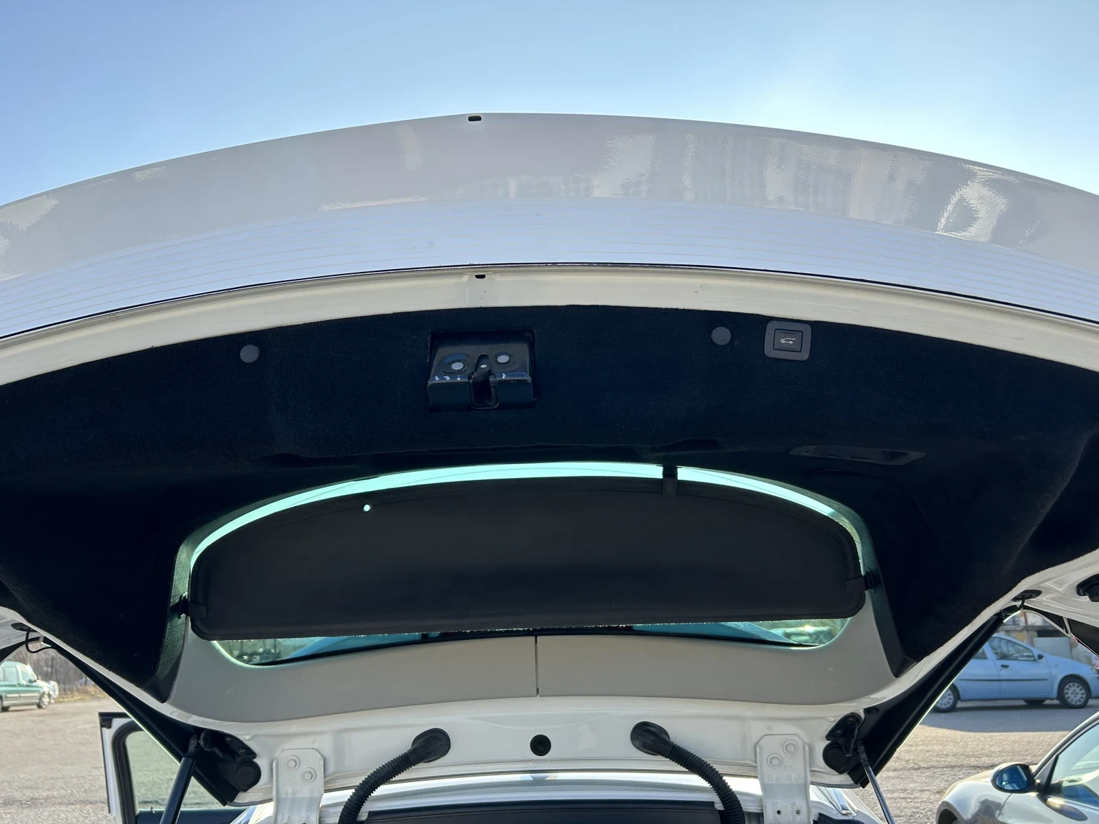 Opel Insignia Facelift 2.0cdti 163 hp Xenon Navi | Mobile.bg � ����������� 12