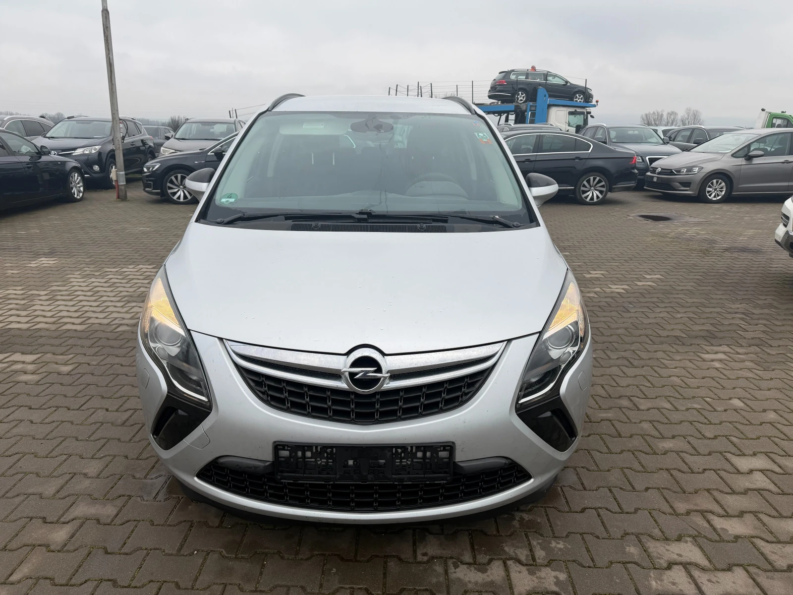 Opel Zafira Tourer 2.0CDTI 6+ 1 EURO 5 - изображение 3
