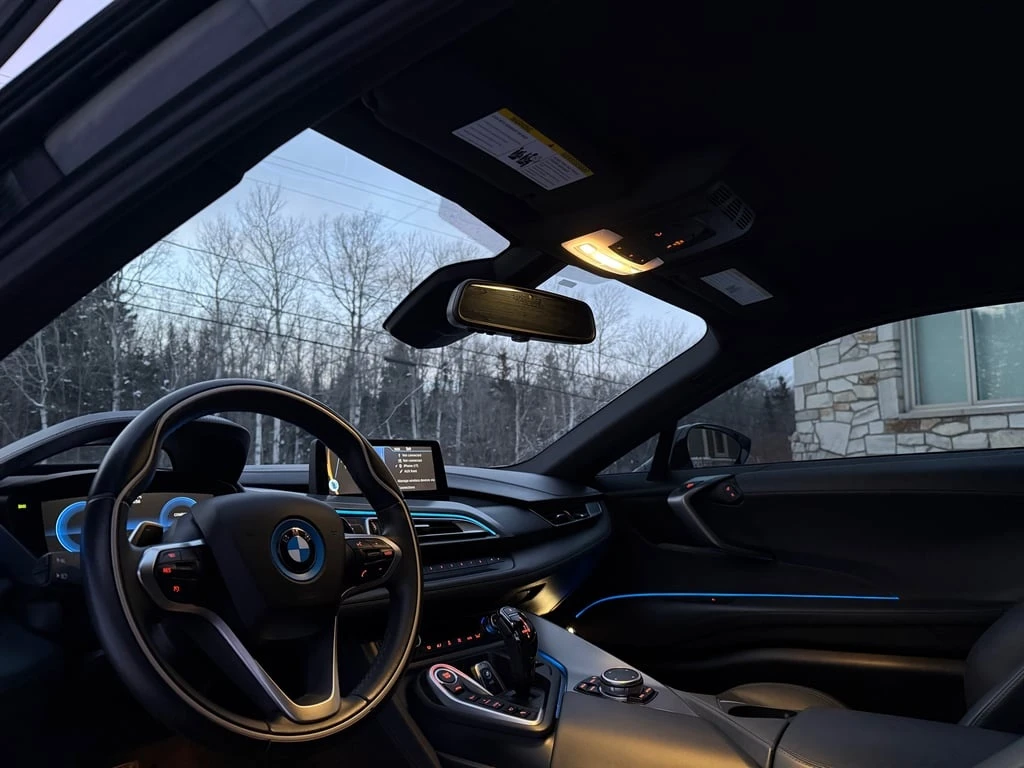BMW i8 * 2dr Cpe * CARFAX * ��� ������������ ������ | Mobile.bg � ����������� 12