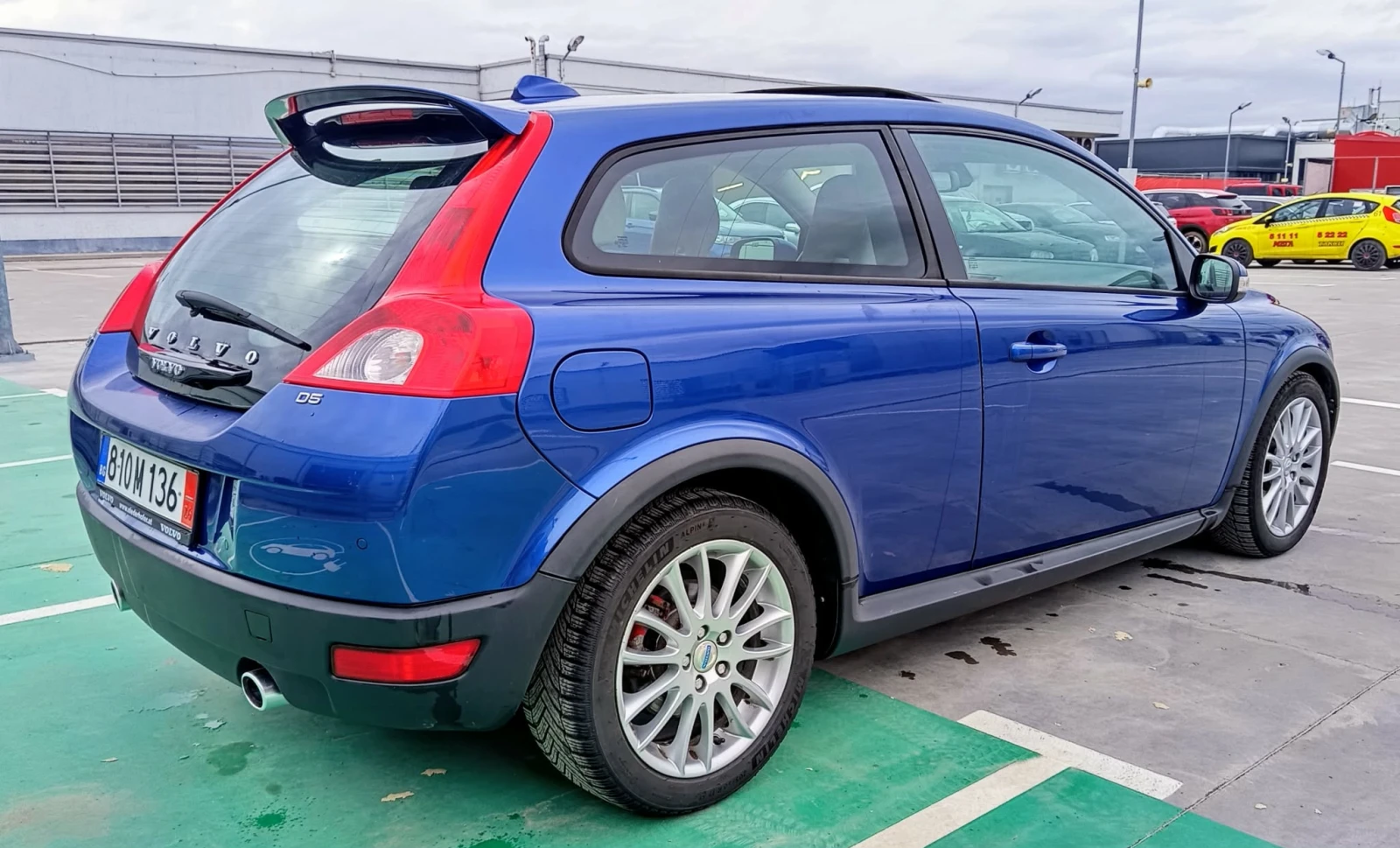 Volvo C30 D5 R-Design Автоматик - изображение 10