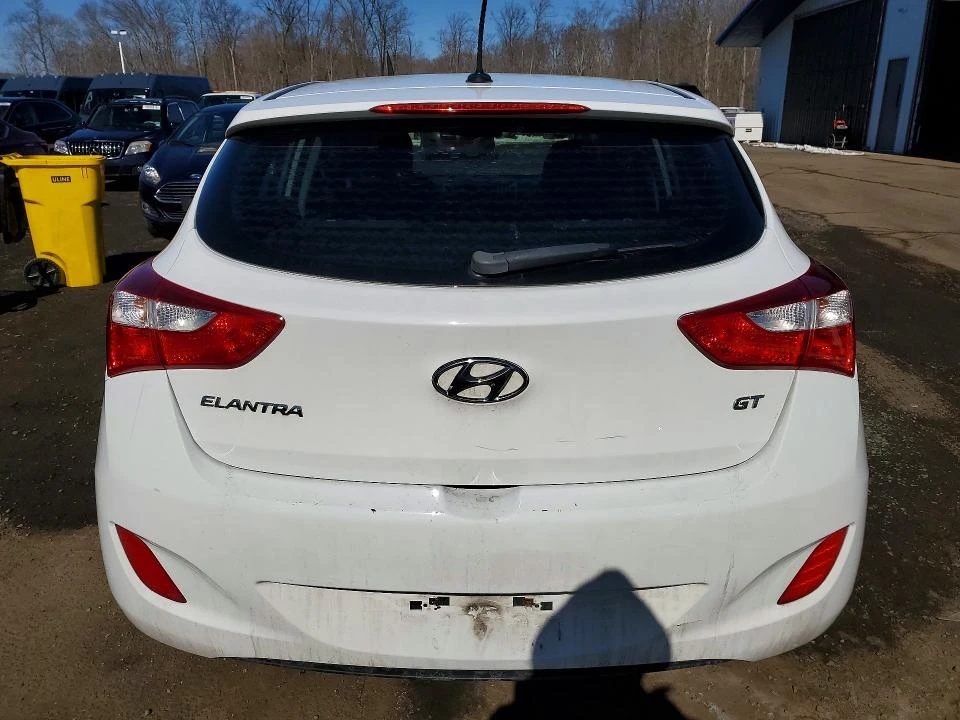 Hyundai Elantra 2.0L 4 Front Wheel Drive | Mobile.bg � ����������� 6