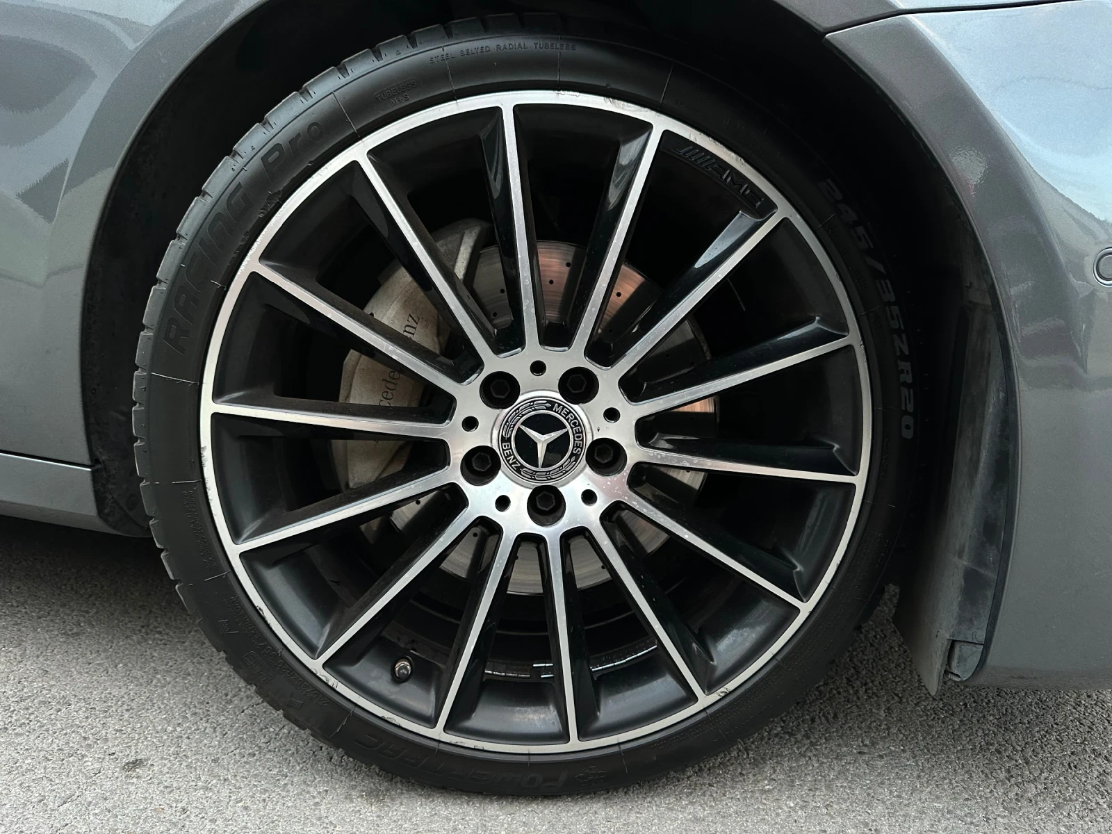 Mercedes-Benz E 220 d 4matic, снимка 13 - Автомобили и джипове - 53916712