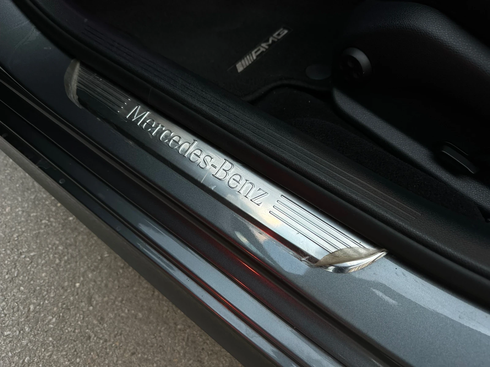 Mercedes-Benz E 220 d 4matic, снимка 14 - Автомобили и джипове - 53916712