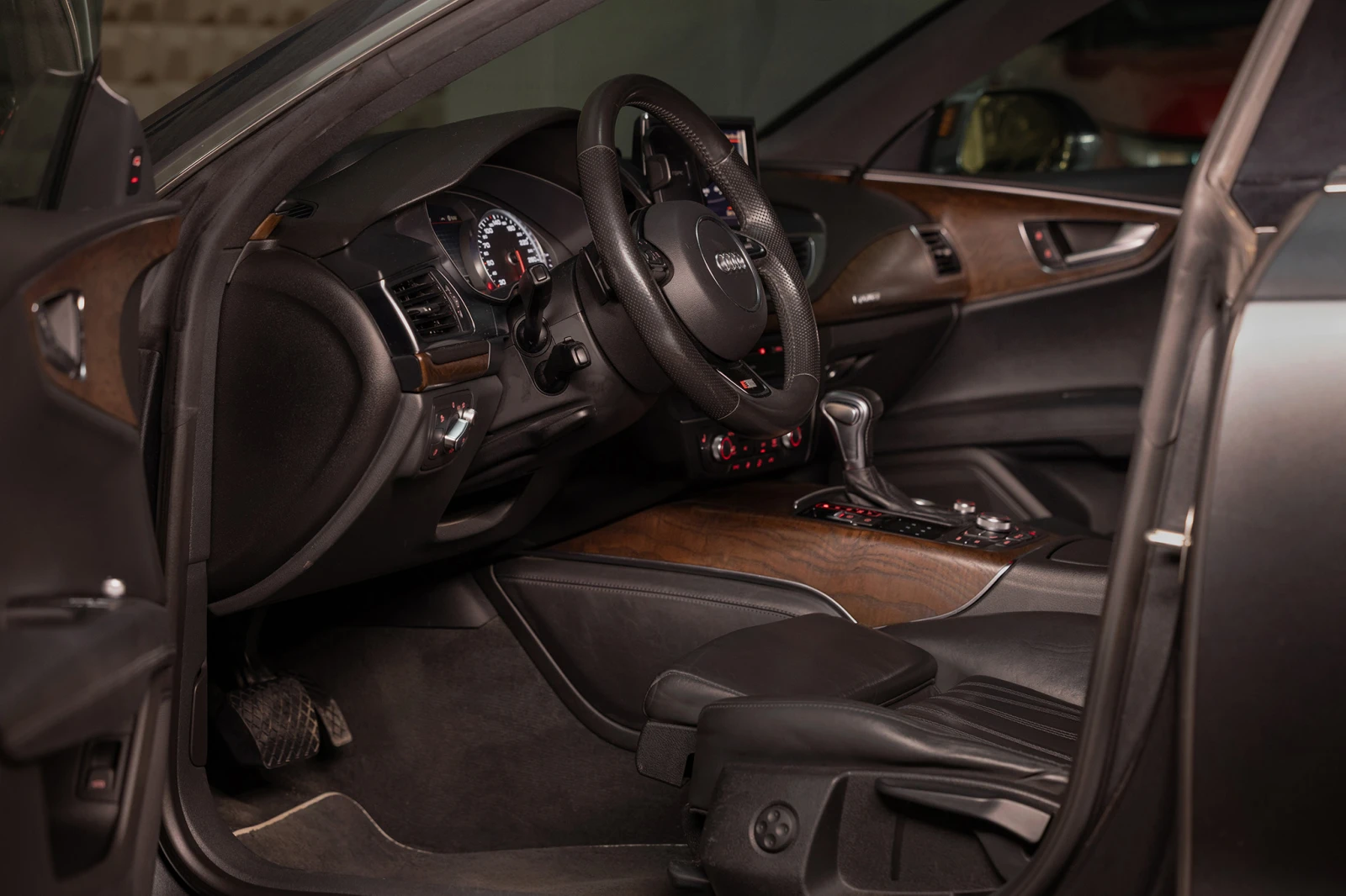 Audi A7 Sportback 3.0 TDI Quattro * S LINE * ВАКУУМ * , снимка 7 - Автомобили и джипове - 54081334