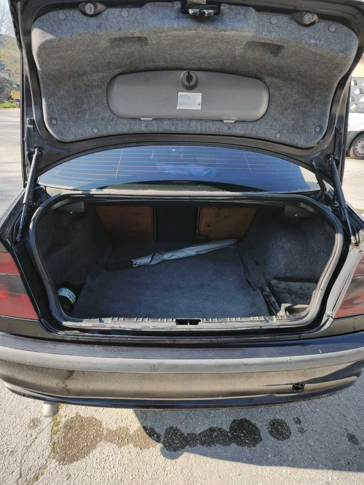 BMW 320, снимка 2 - Автомобили и джипове - 54118847