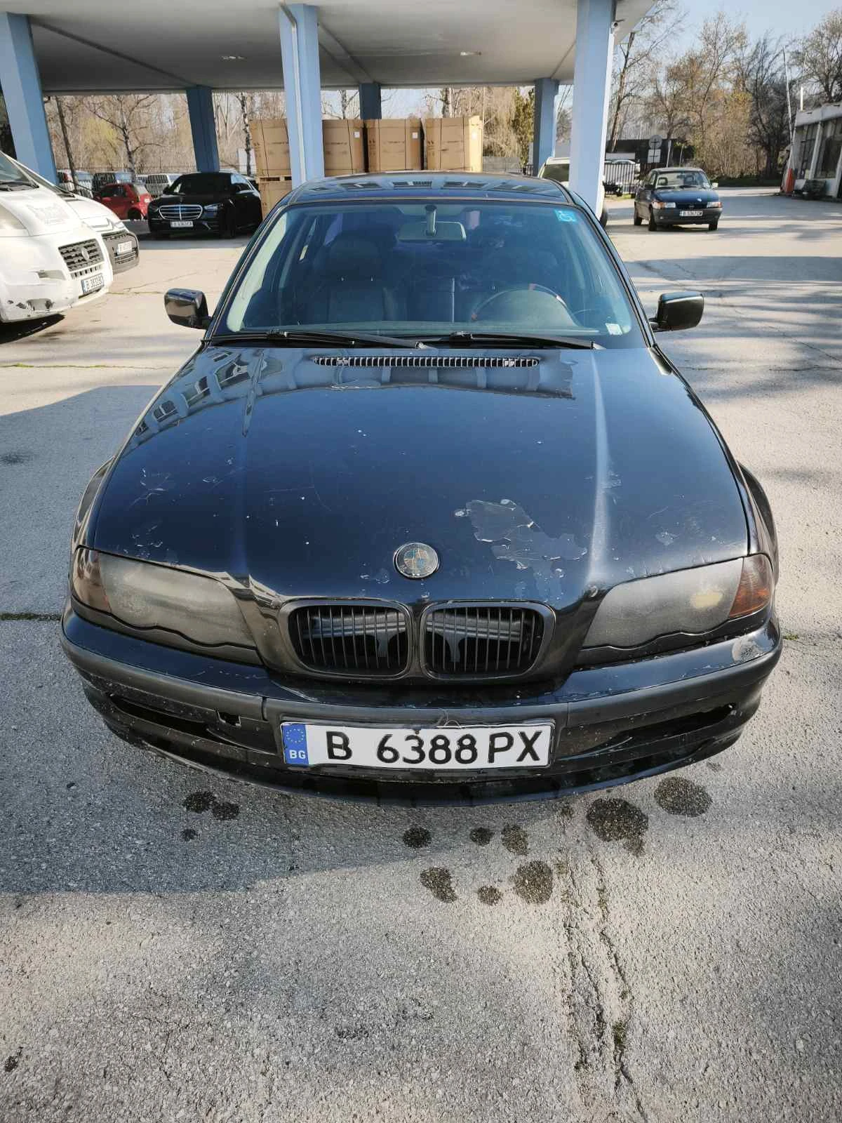 BMW 320, снимка 6 - Автомобили и джипове - 54118847