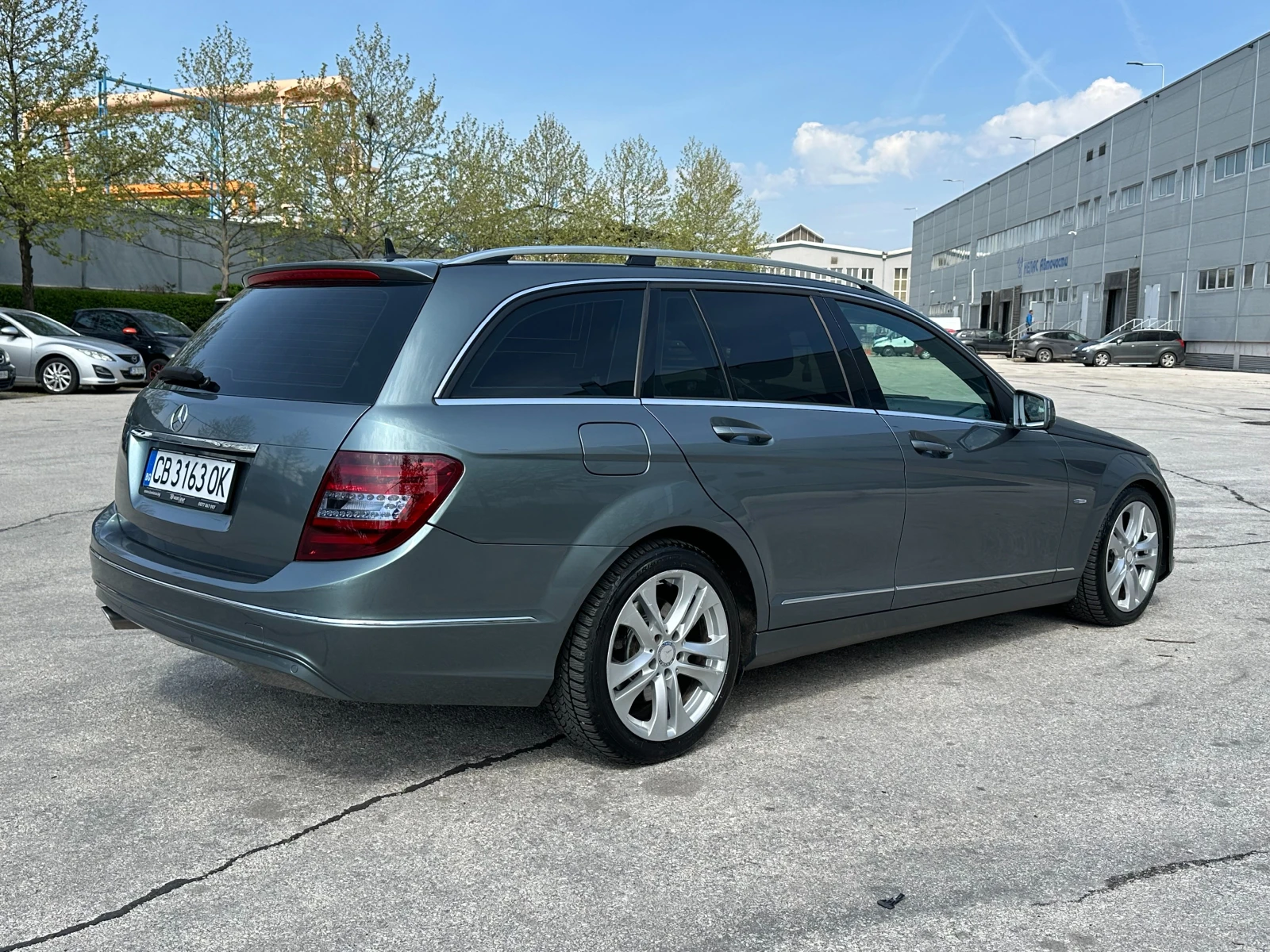 Mercedes-Benz C 250 4Matic, снимка 5 - Автомобили и джипове - 54364102