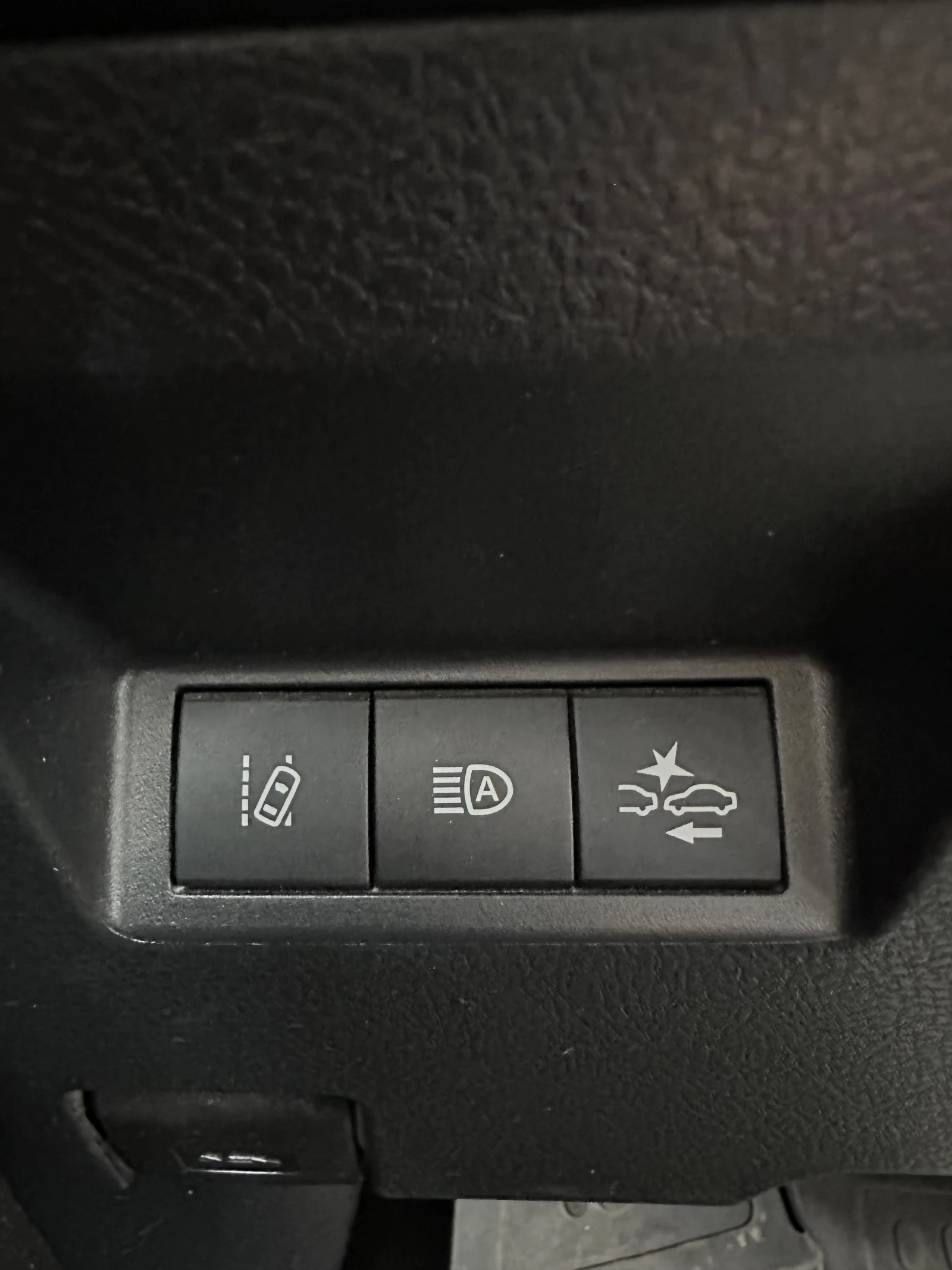 Toyota Yaris, снимка 11 - Автомобили и джипове - 54575389