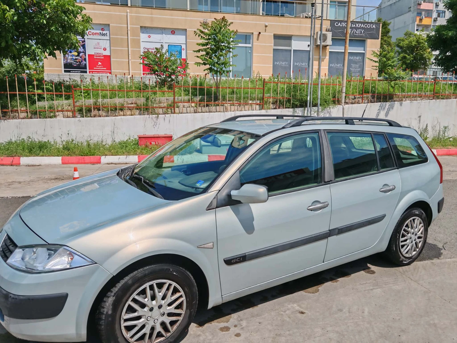 Renault Megane Grandtur 2, снимка 7 - Автомобили и джипове - 54612761