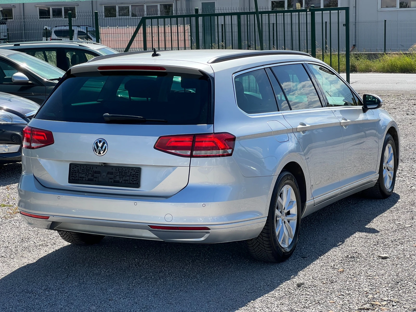 VW Passat 2.0 TDI | Mobile.bg � ����������� 4
