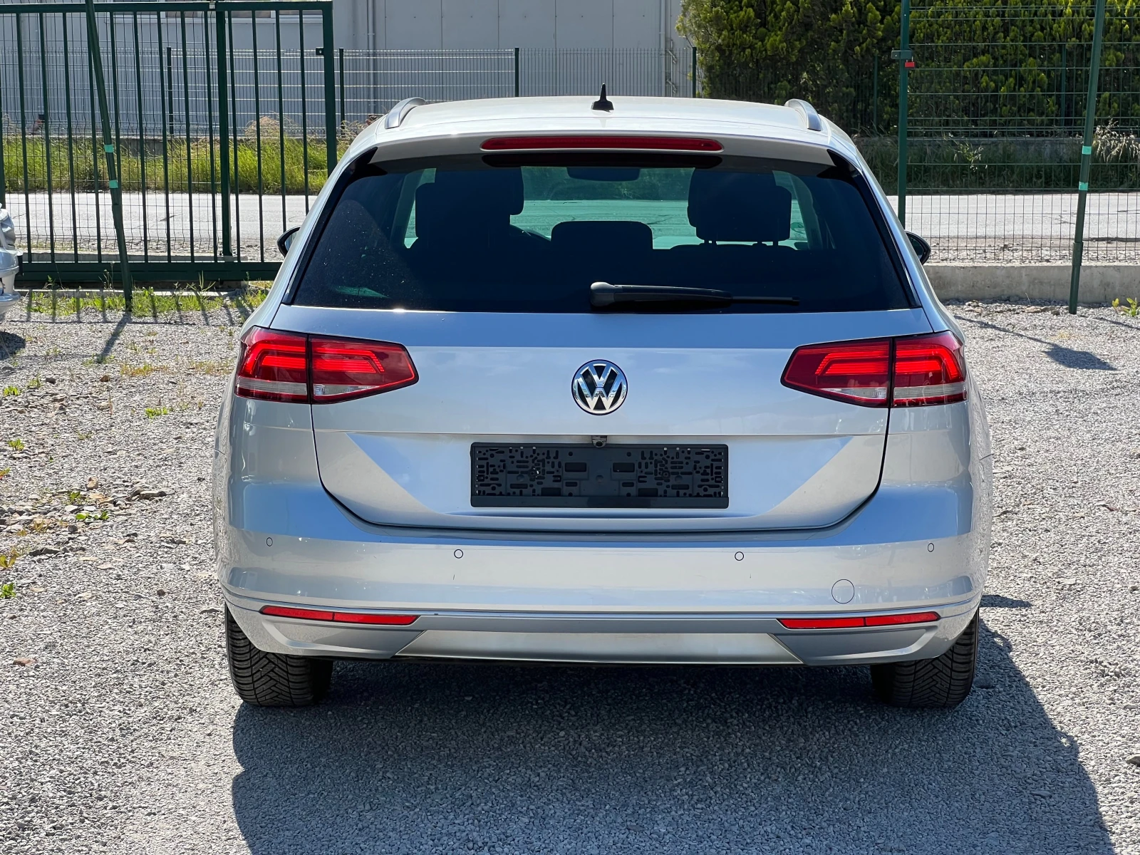 VW Passat 2.0 TDI | Mobile.bg � ����������� 5