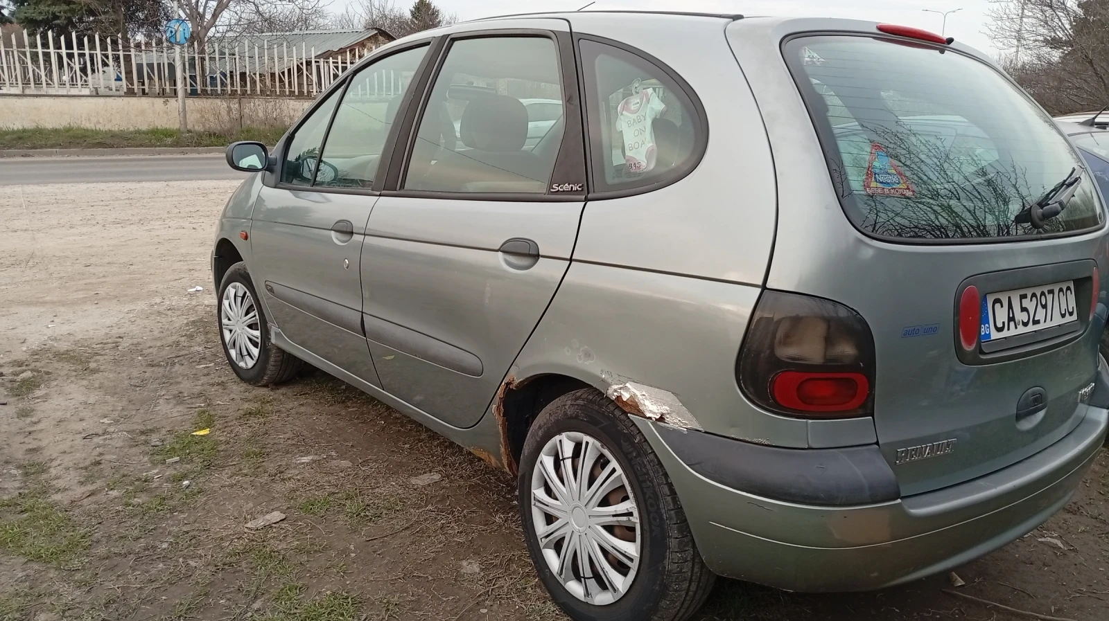 Renault Scenic Ван , снимка 5 - Автомобили и джипове - 55081107
