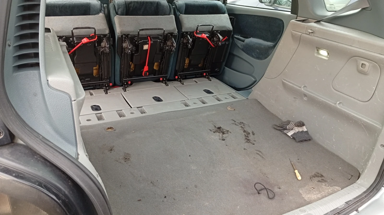 Renault Scenic Ван , снимка 7 - Автомобили и джипове - 55081107