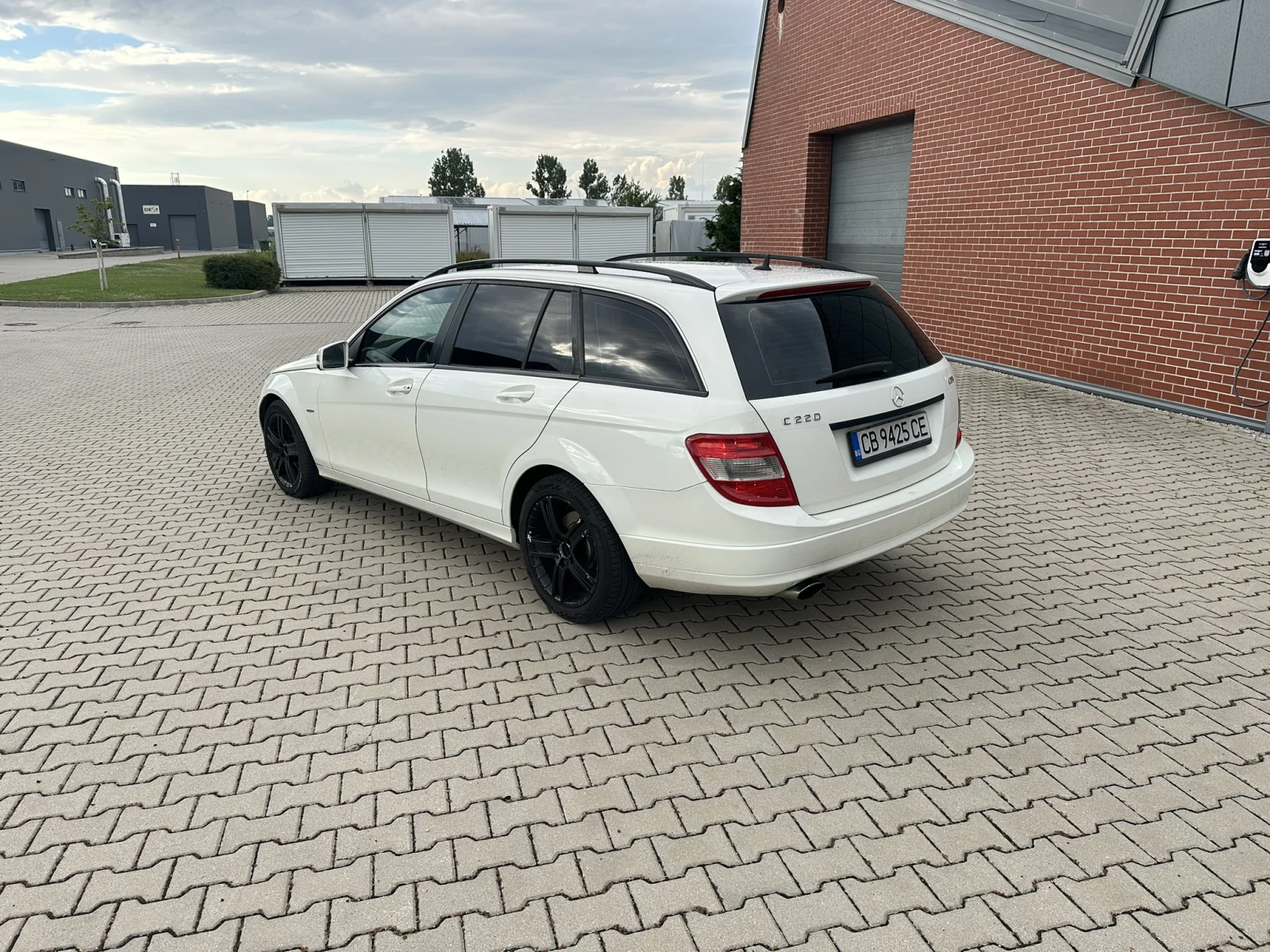Mercedes-Benz C 220  2.2CDI Автомат, снимка 6 - Автомобили и джипове - 55256656