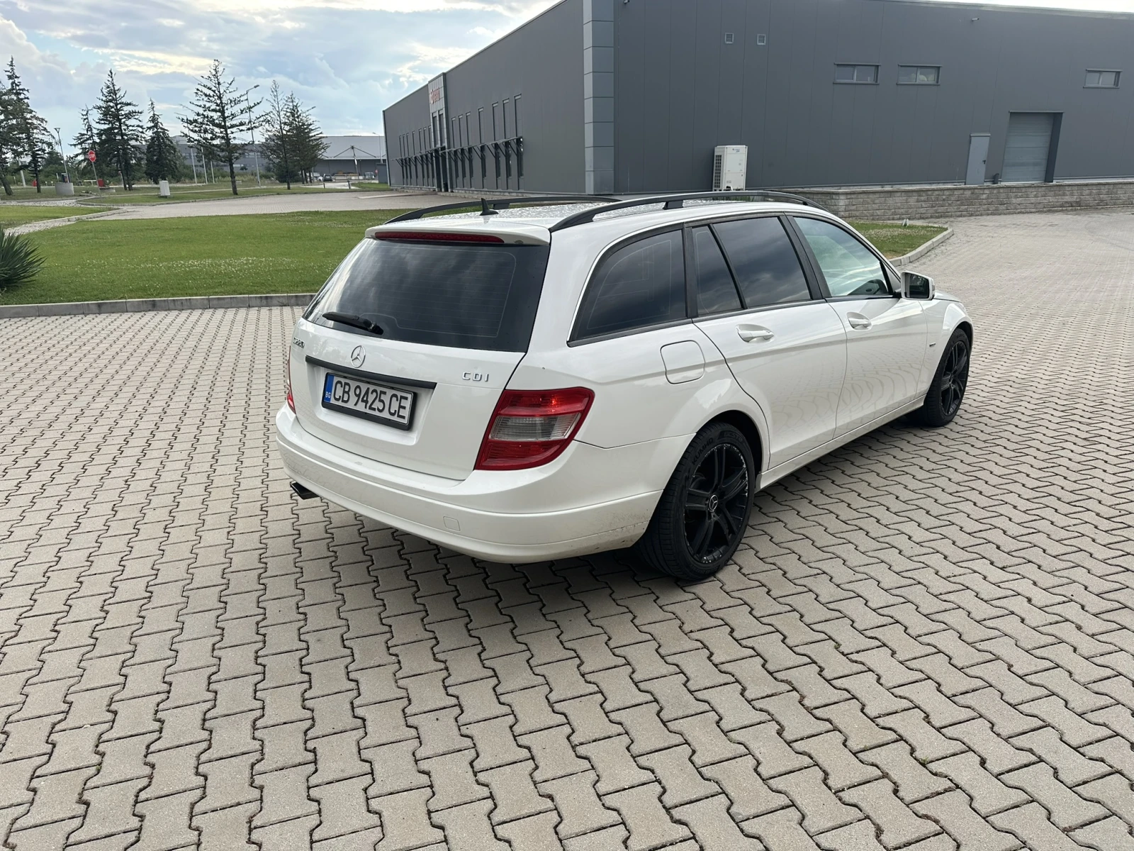 Mercedes-Benz C 220  2.2CDI Автомат, снимка 4 - Автомобили и джипове - 55256656