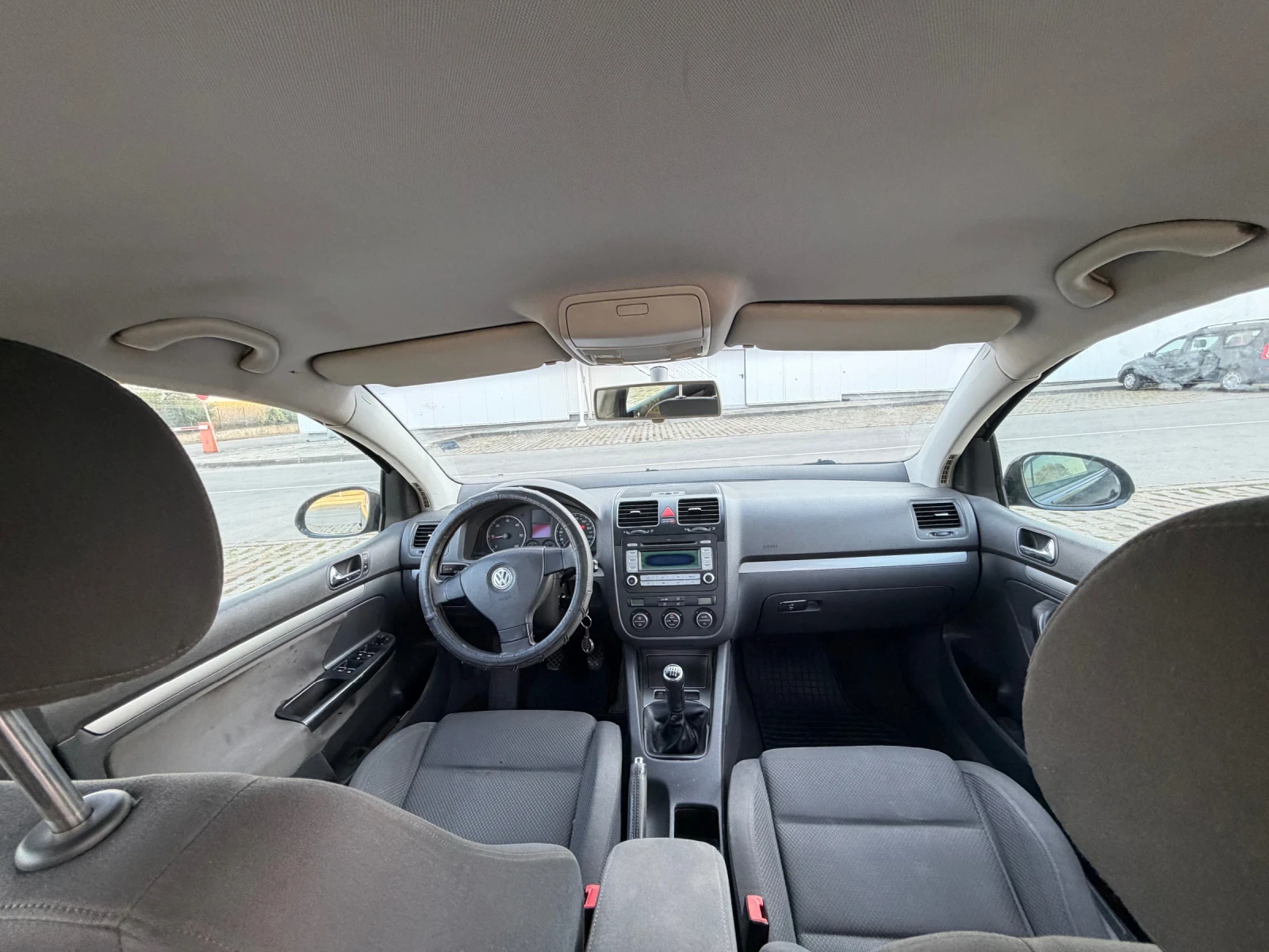 VW Golf 2.0 140 КОНЯ, снимка 7 - Автомобили и джипове - 55771508