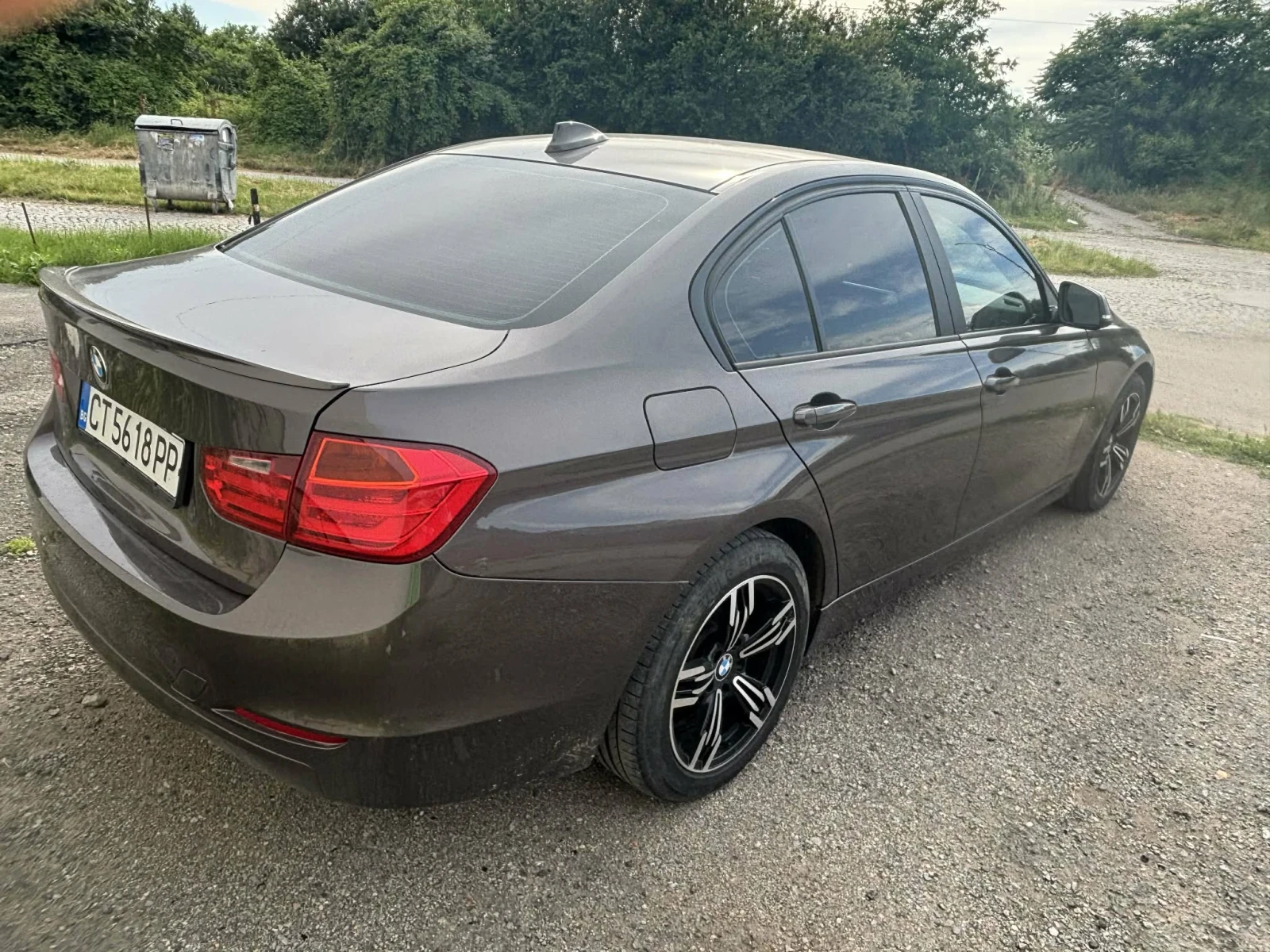 BMW 320, снимка 2 - Автомобили и джипове - 55969335