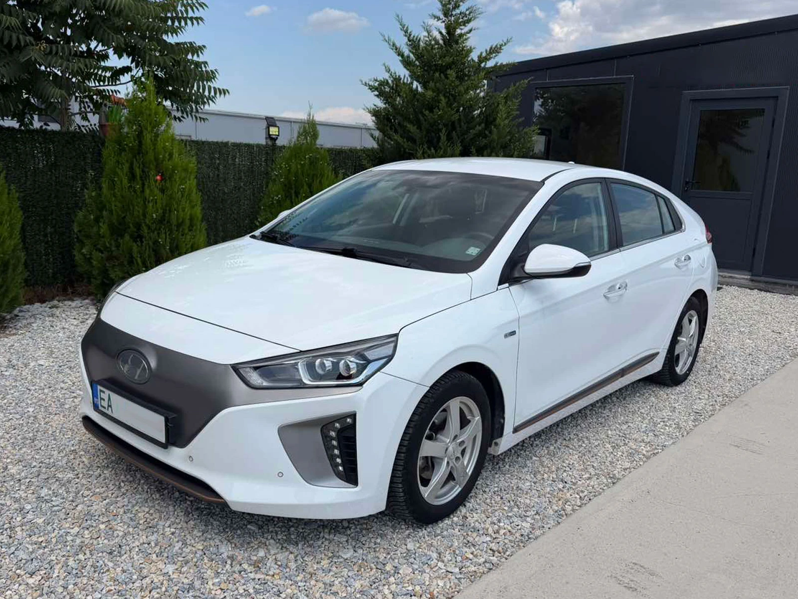 Hyundai Ioniq Premium