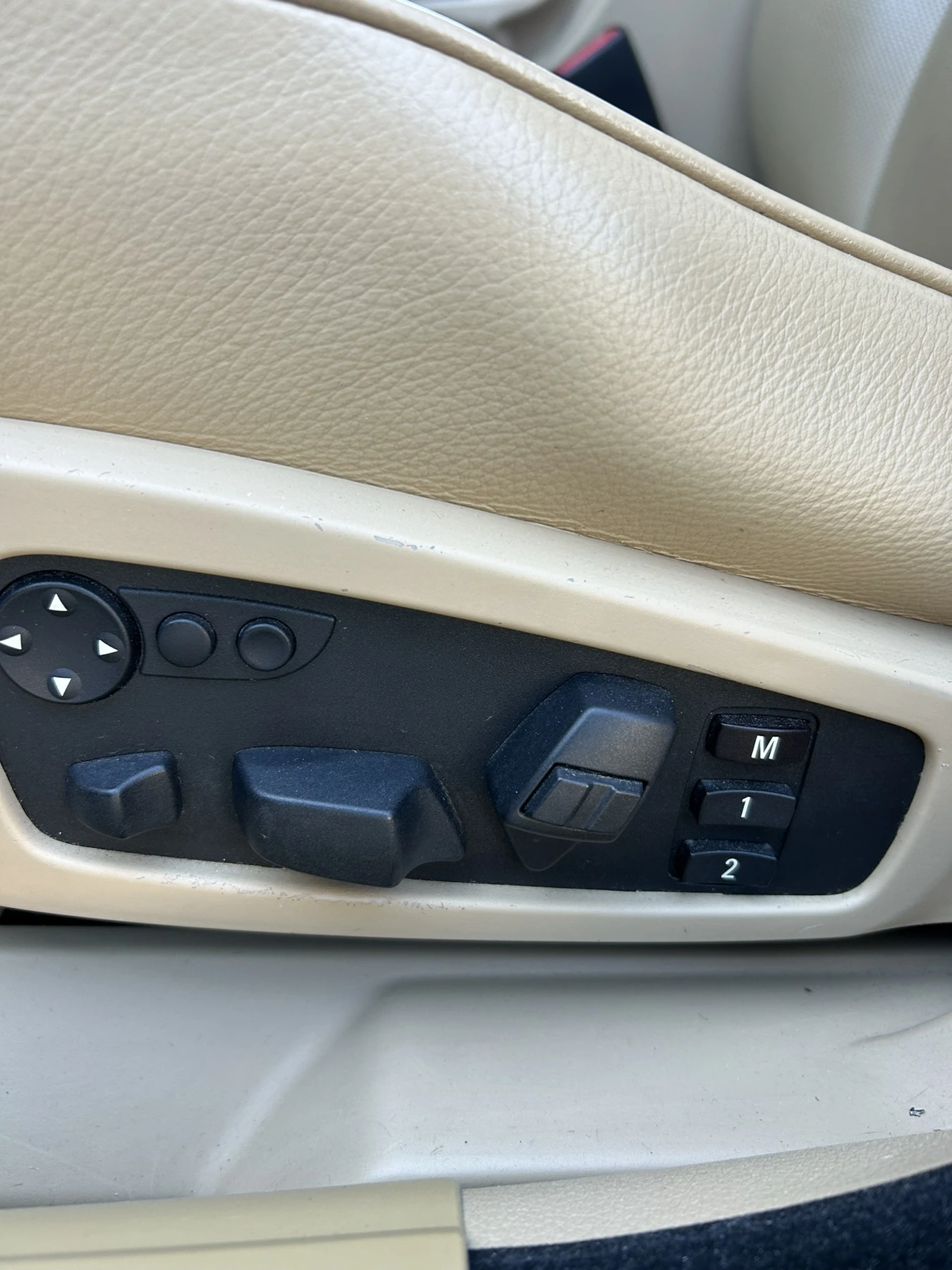 BMW 530 E61 Facelift, снимка 13 - Автомобили и джипове - 56160046
