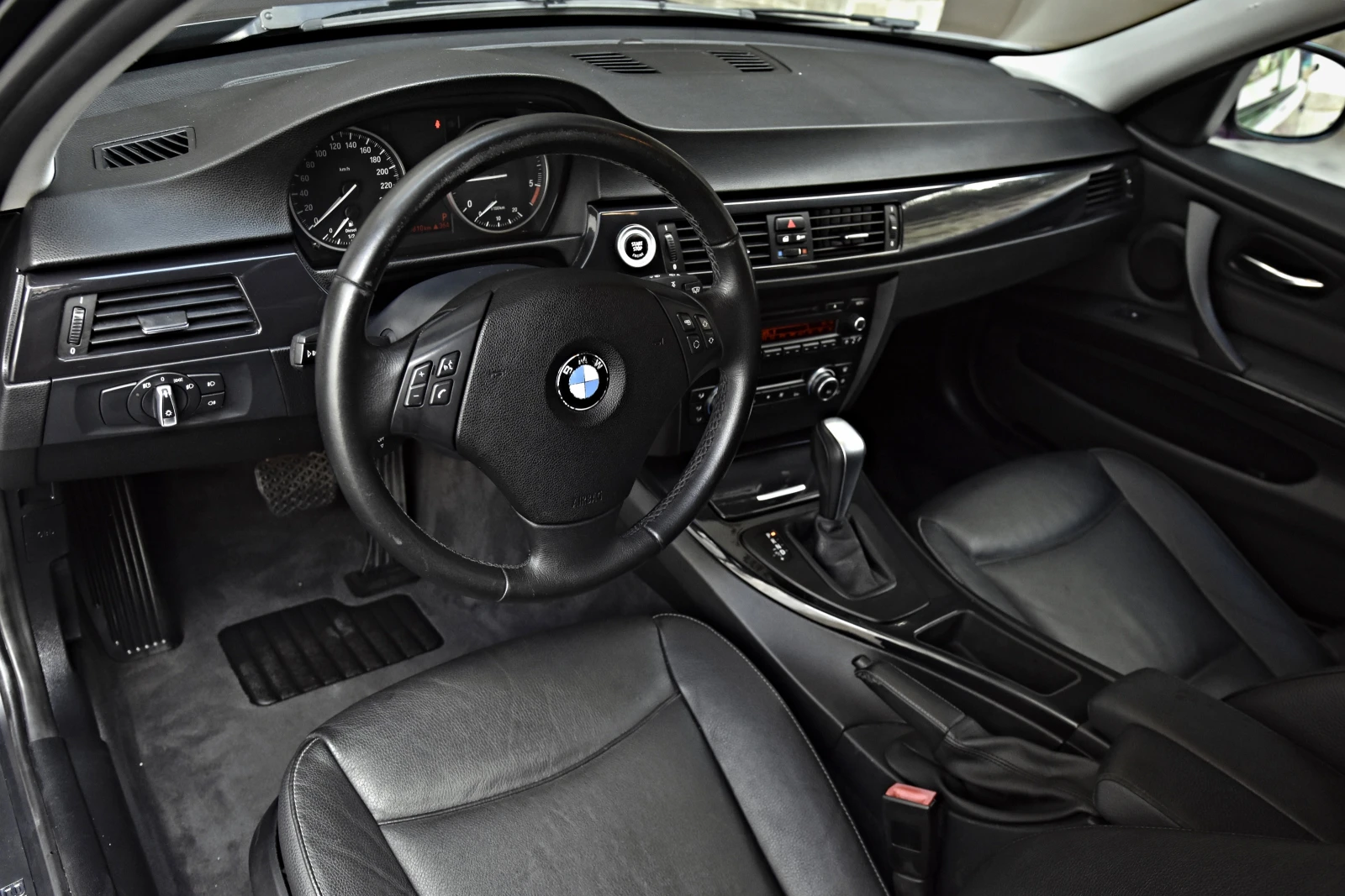BMW 320 M-пакет 184cv!!!!, снимка 10 - Автомобили и джипове - 56243366