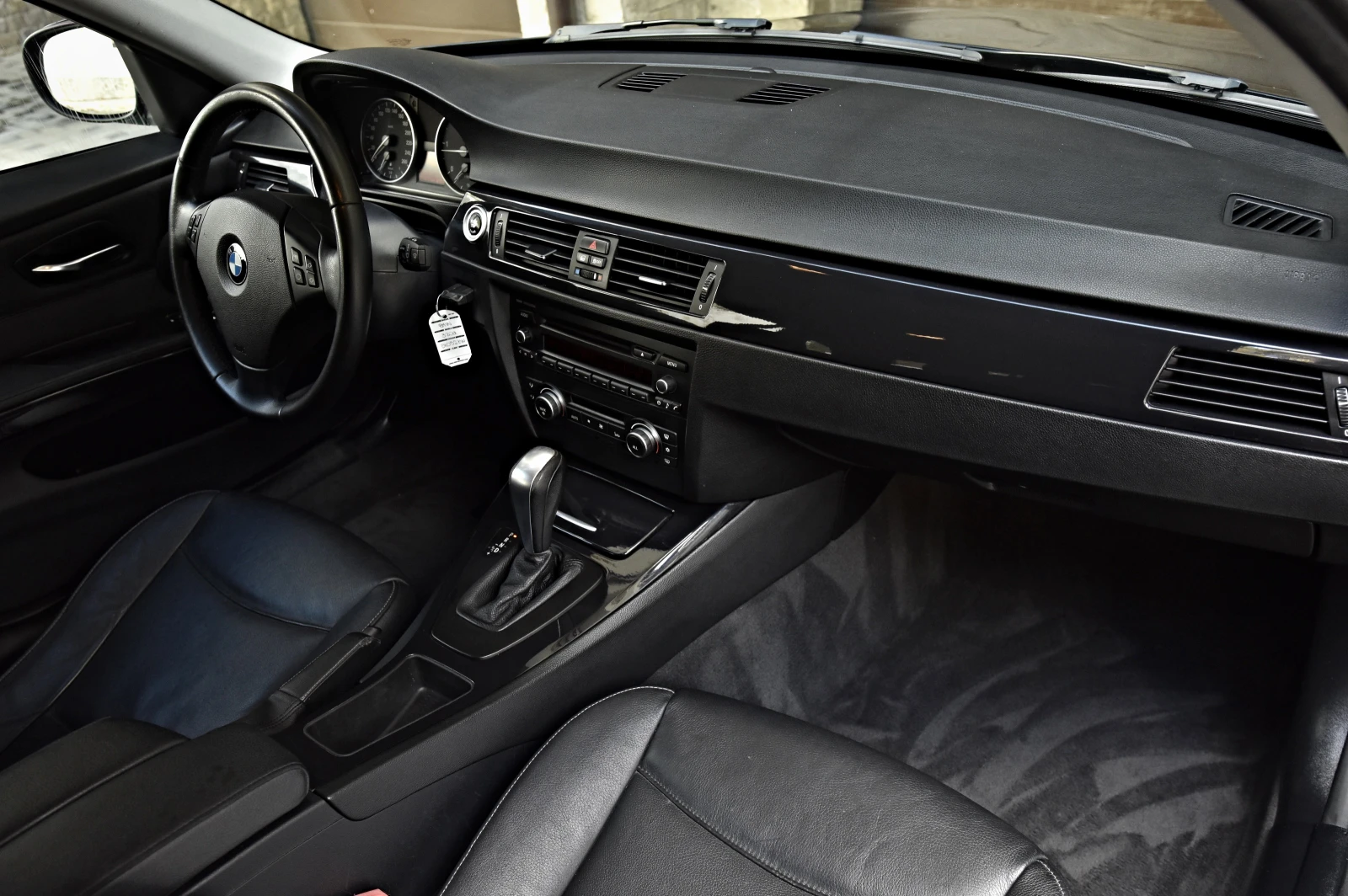 BMW 320 M-пакет 184cv!!!!, снимка 17 - Автомобили и джипове - 56243366