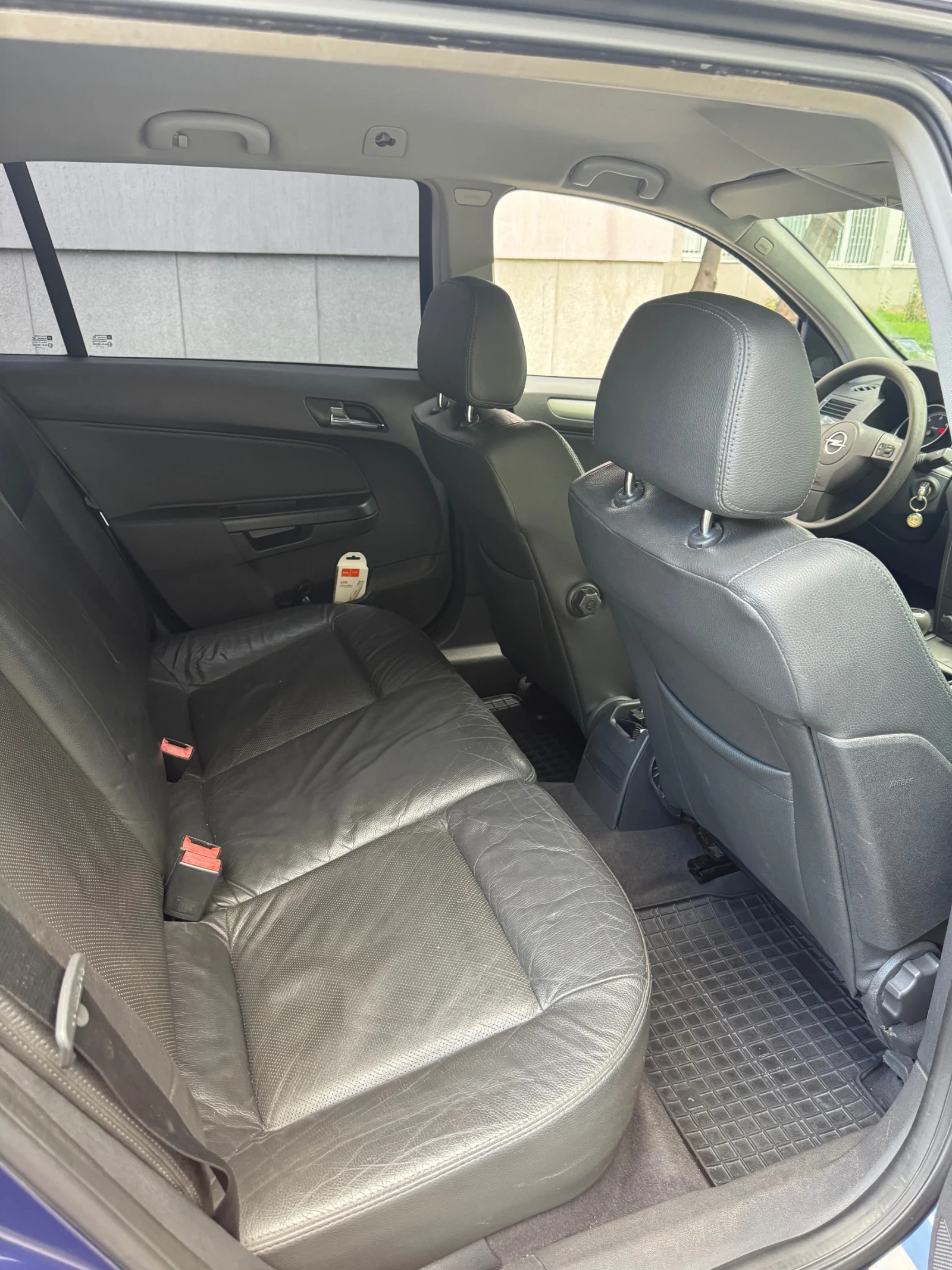 Opel Astra 1.9 150, снимка 14 - Автомобили и джипове - 56330193