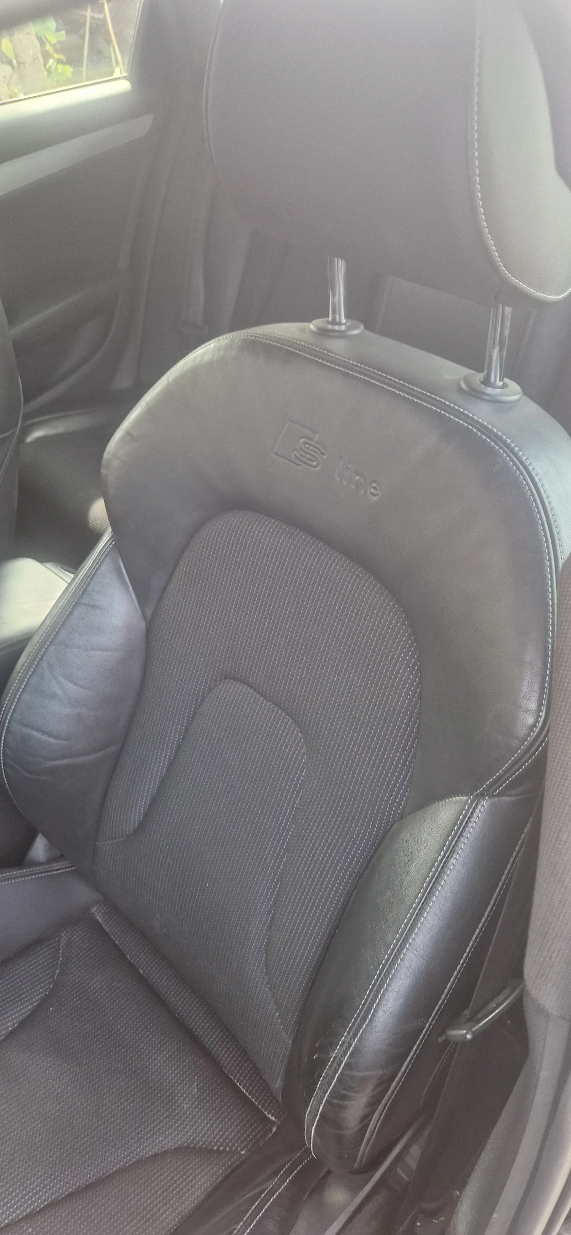 Audi A4 3000tdi, снимка 5 - Автомобили и джипове - 56447877