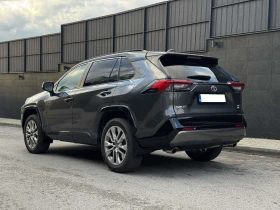 Toyota Rav4 XLE Premium AWD, Distronic, Кожа, JBL Audio, LED, снимка 4