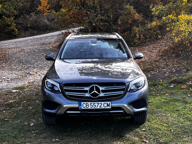 Mercedes-Benz GLC 250 4 MATIC Обслужена 2022, снимка 3 - Автомобили и джипове - 47619019