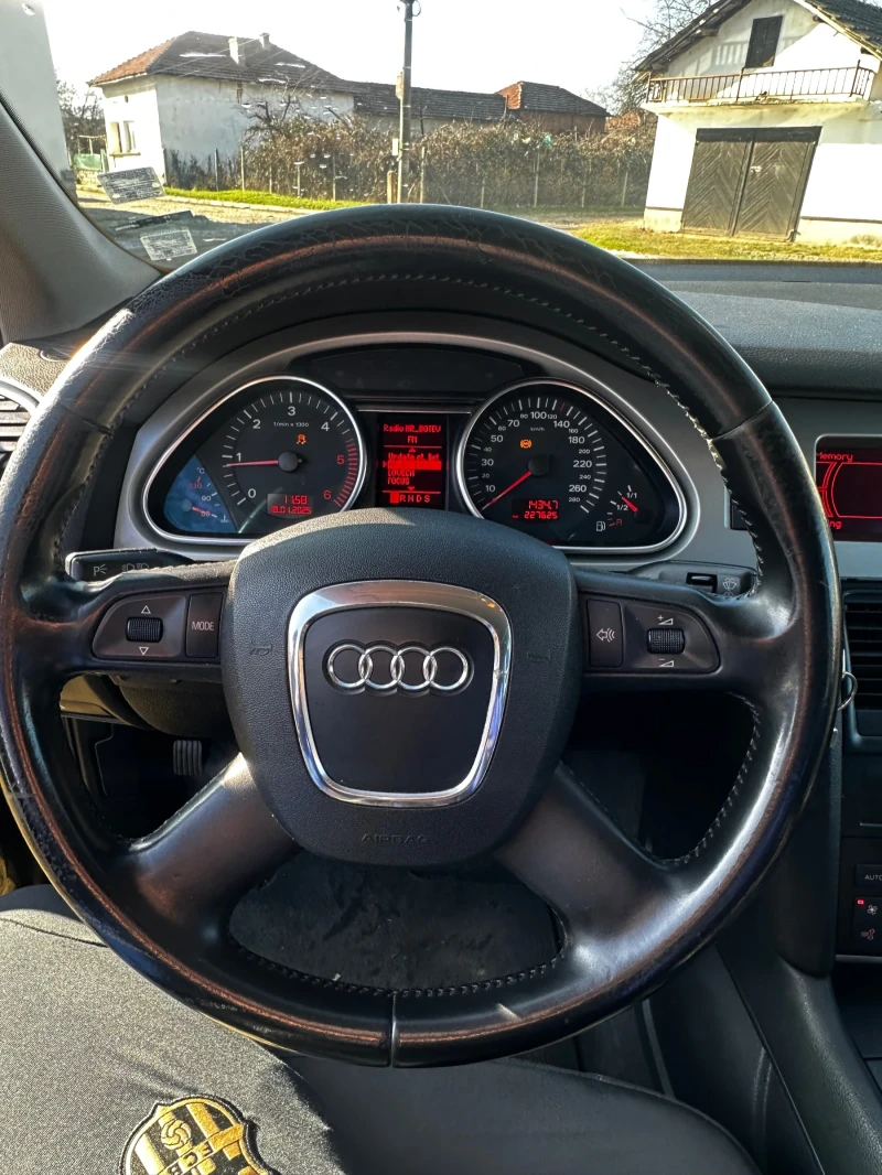 Audi Q7 3.0TDI 233ps, снимка 8 - Автомобили и джипове - 48728033