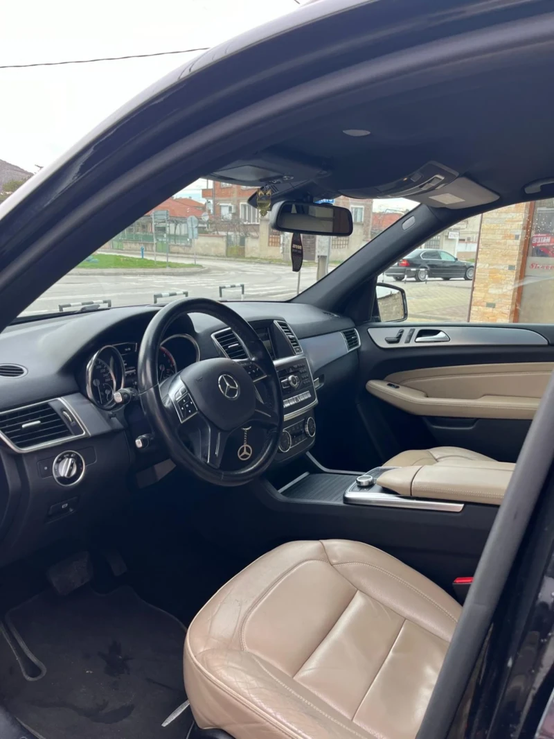 Mercedes-Benz ML 350 ML350 Обслужен , снимка 10 - Автомобили и джипове - 52775208