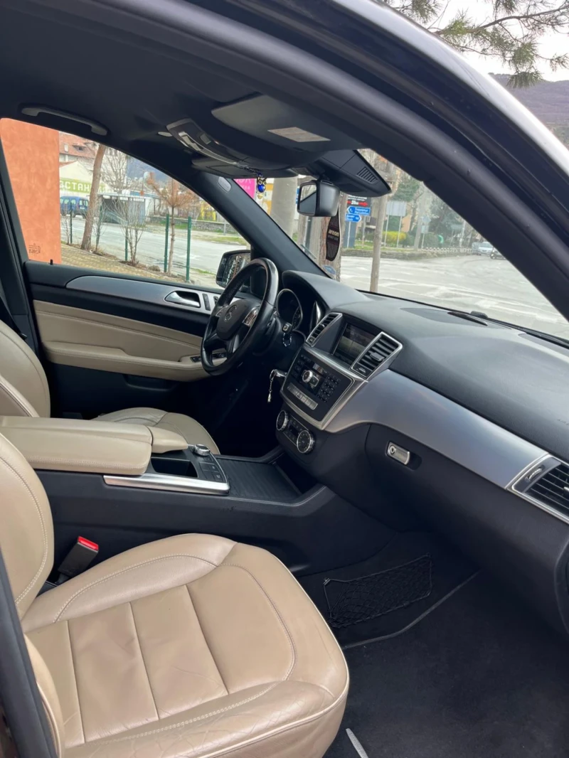 Mercedes-Benz ML 350 ML350 Обслужен , снимка 12 - Автомобили и джипове - 52775208