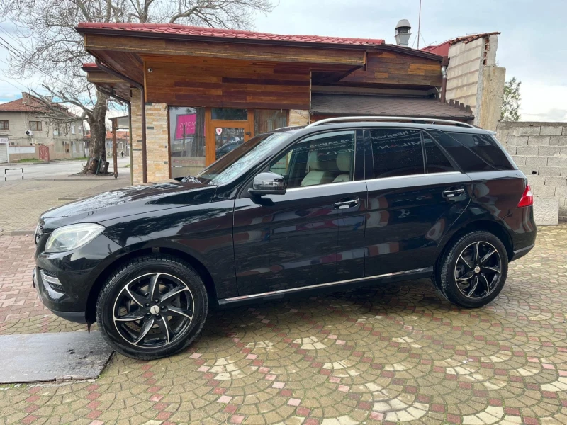 Mercedes-Benz ML 350 ML350 Обслужен , снимка 4 - Автомобили и джипове - 52775208