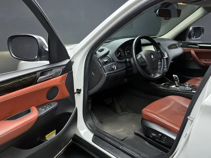 BMW X3 2.0d, снимка 11 - Автомобили и джипове - 54603122