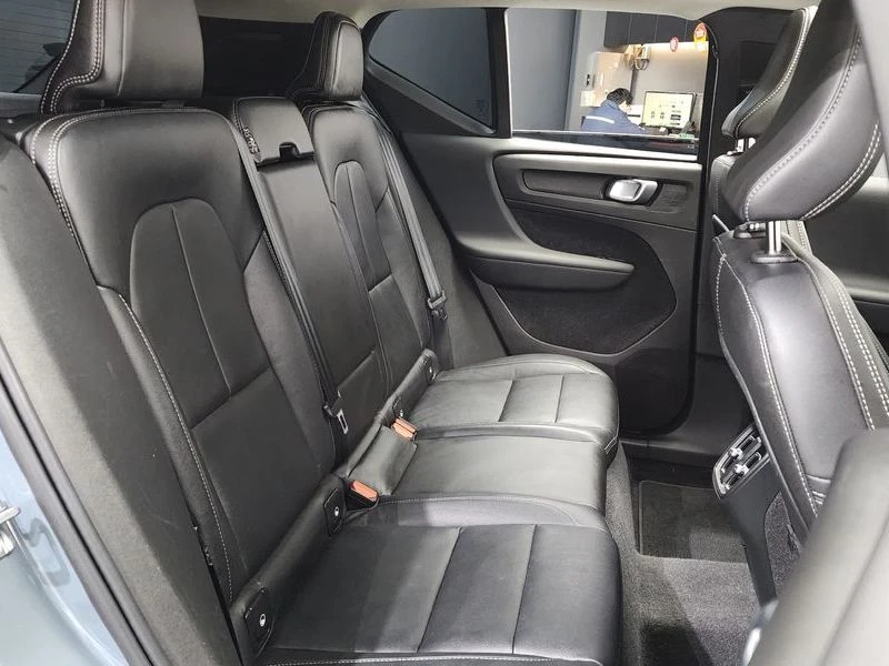 Volvo XC40 T4 Momentum| 190�.�.| ���.��������� | Mobile.bg � ����������� 12