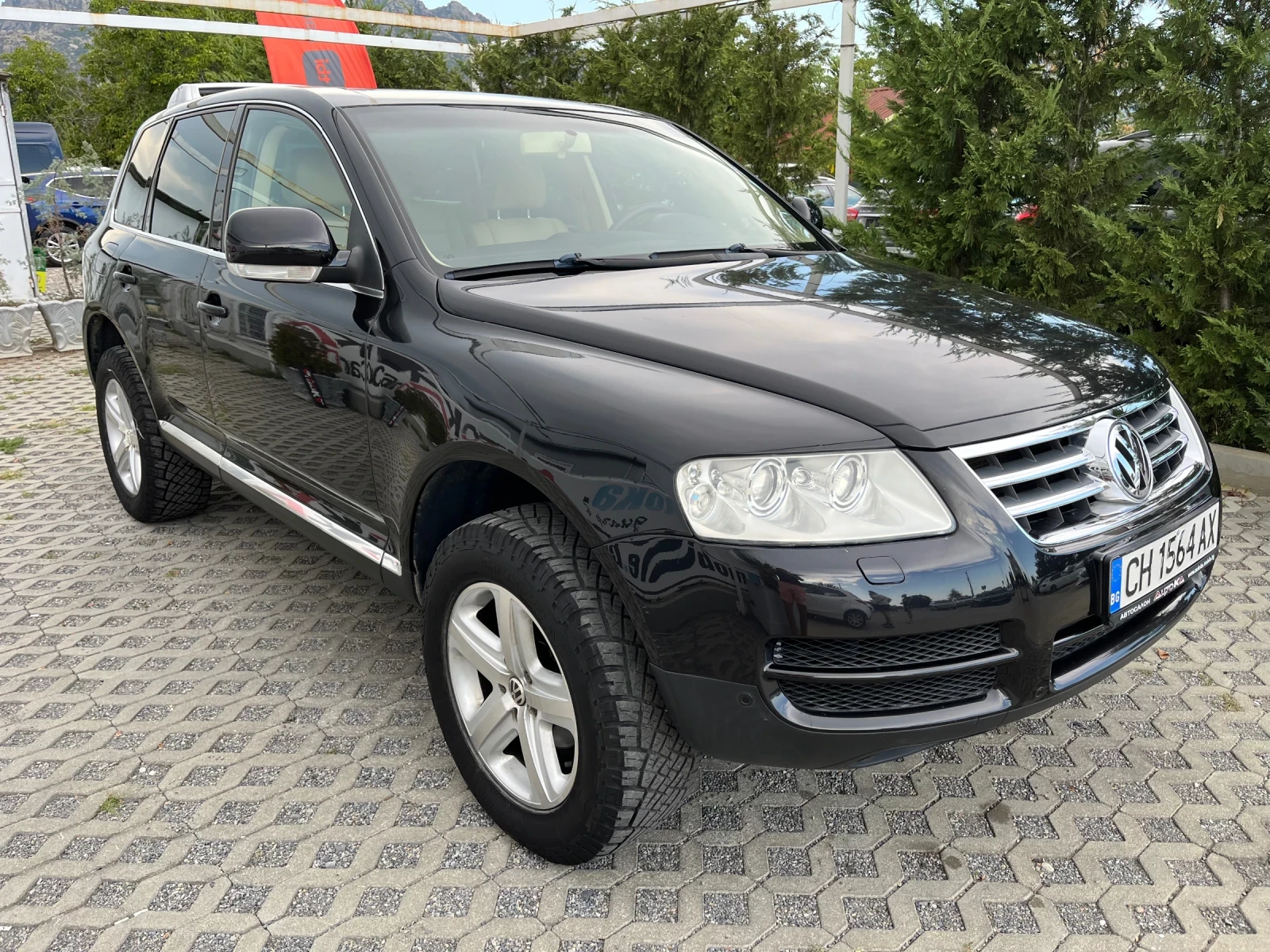 VW Touareg 2.5TDI-174кс= АВТОМАТ= 4х4= НАВИ= КОЖА - изображение 2