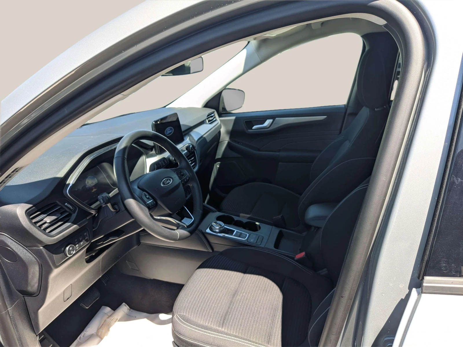 Ford Kuga 2.5 - изображение 7
