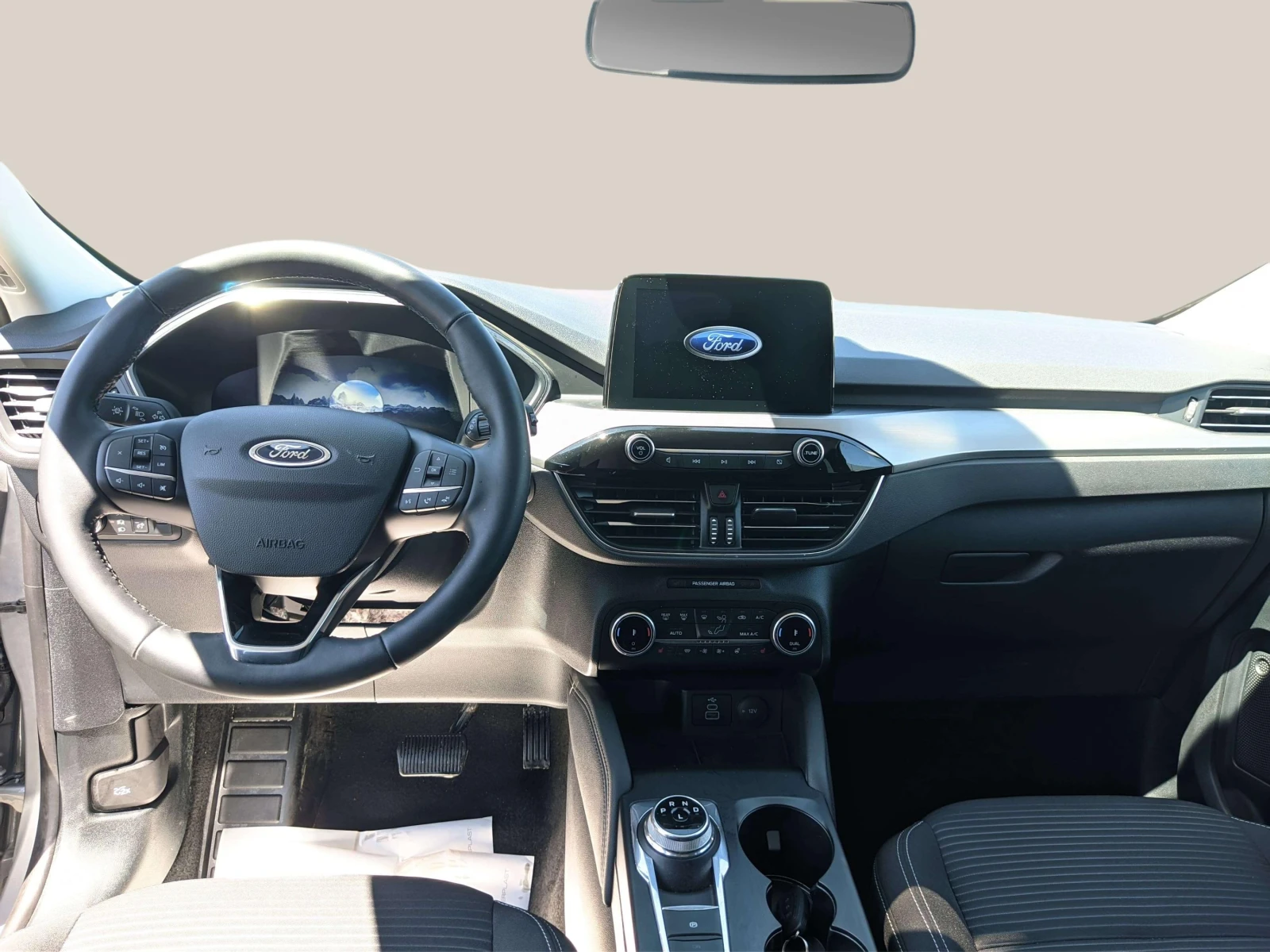 Ford Kuga 2.5 - изображение 9