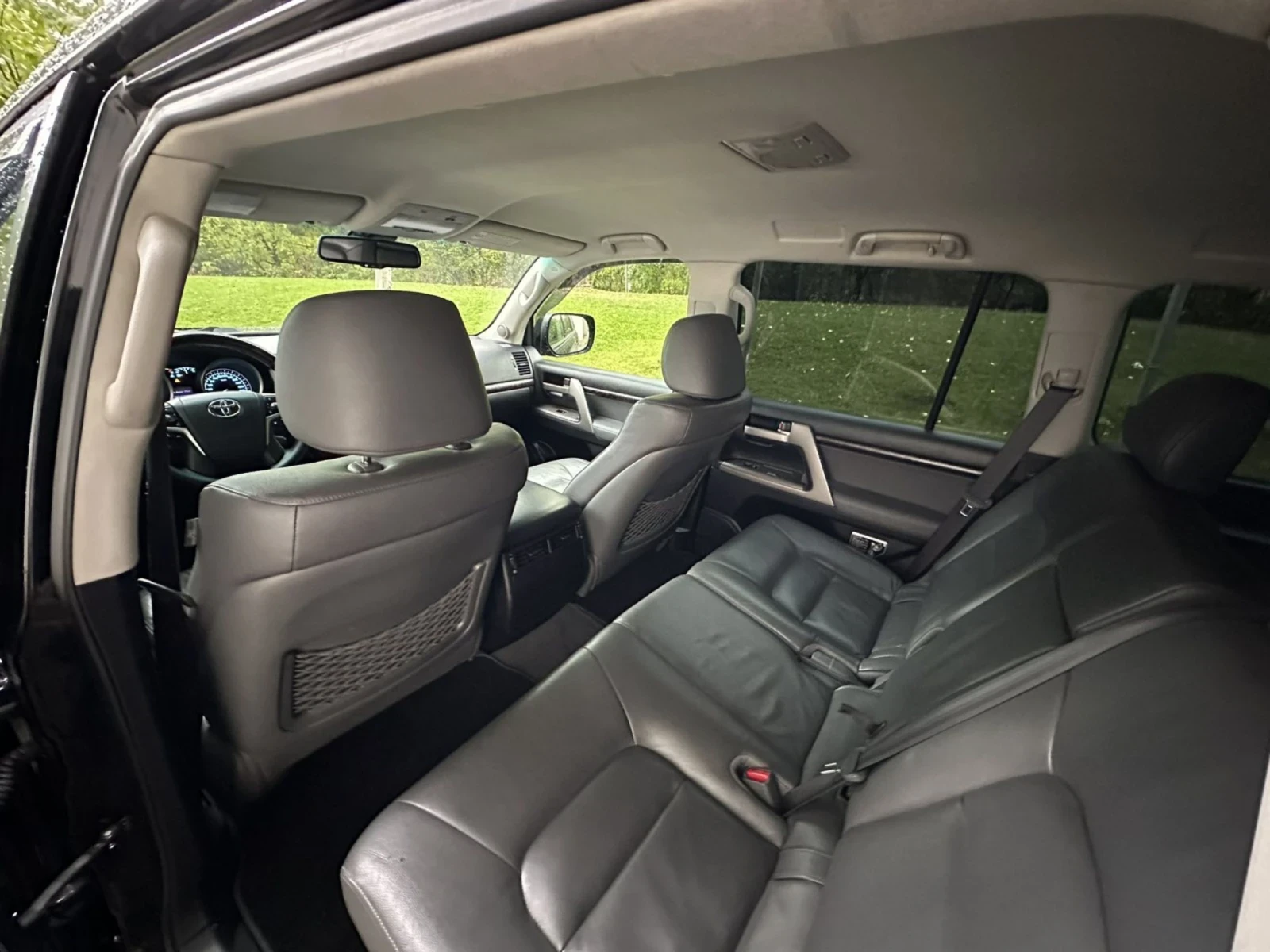 Toyota Land cruiser 200 / 4.5D / FACE 2020 | Mobile.bg   11