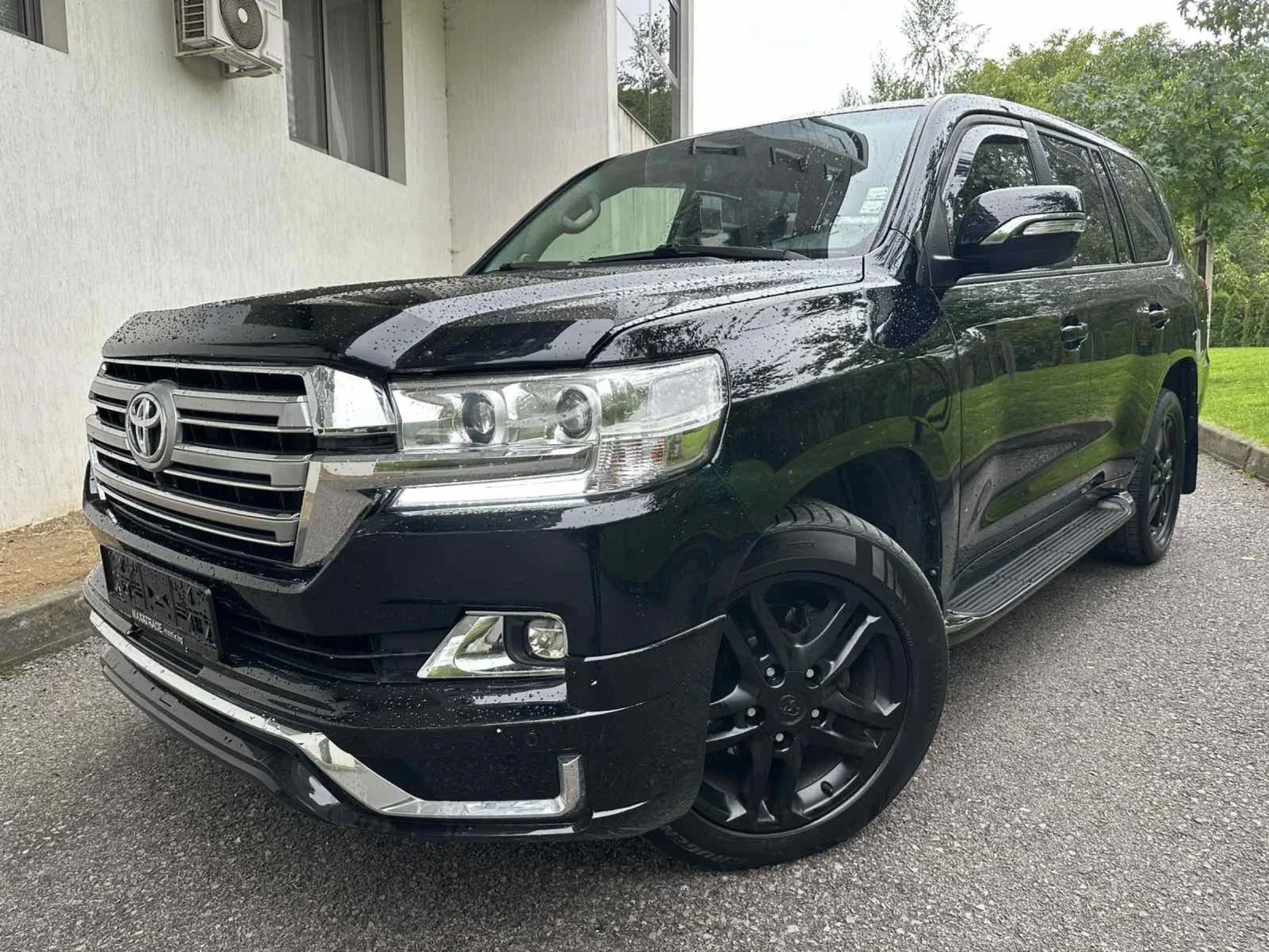 Toyota Land cruiser 200 / 4.5D / FACE 2020 - изображение 3