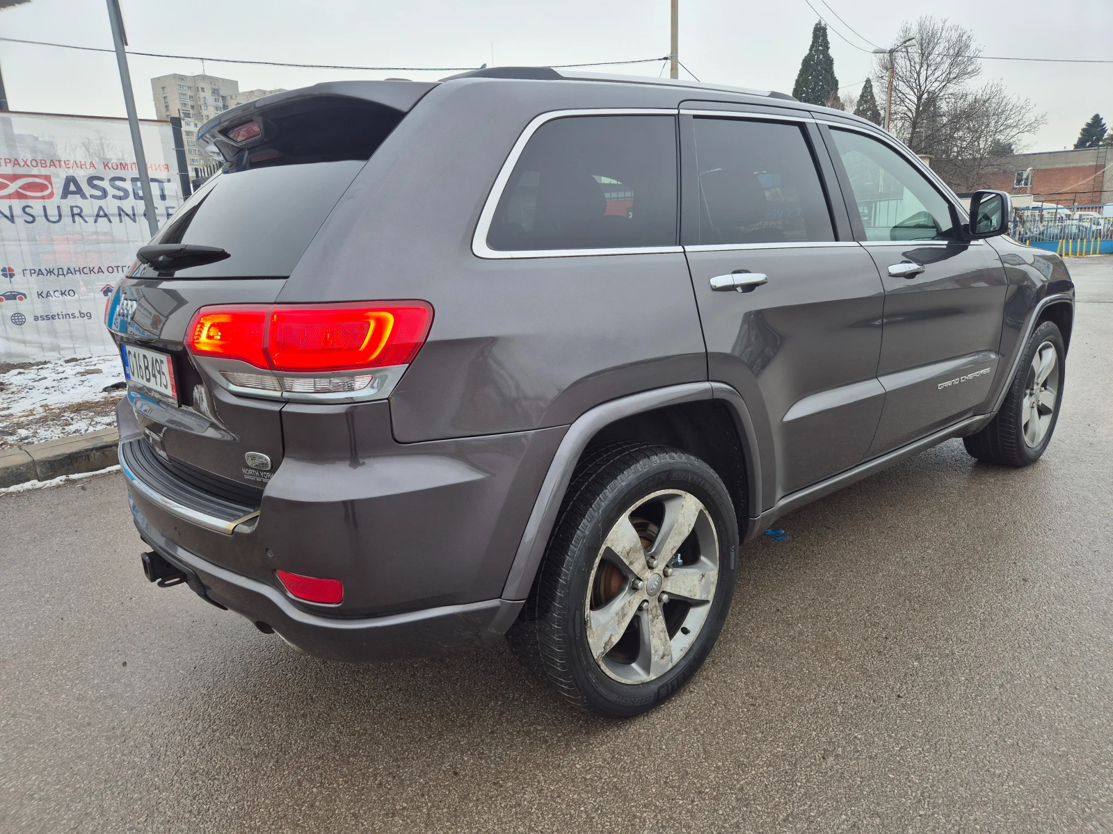 Jeep Grand cherokee OVERLAND - изображение 5